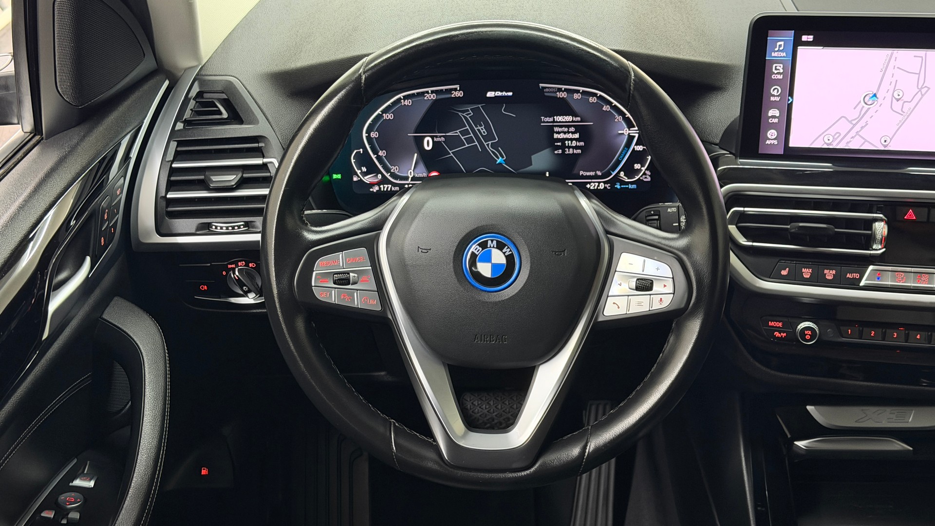 BMW X3 xDrive 30e-image-8