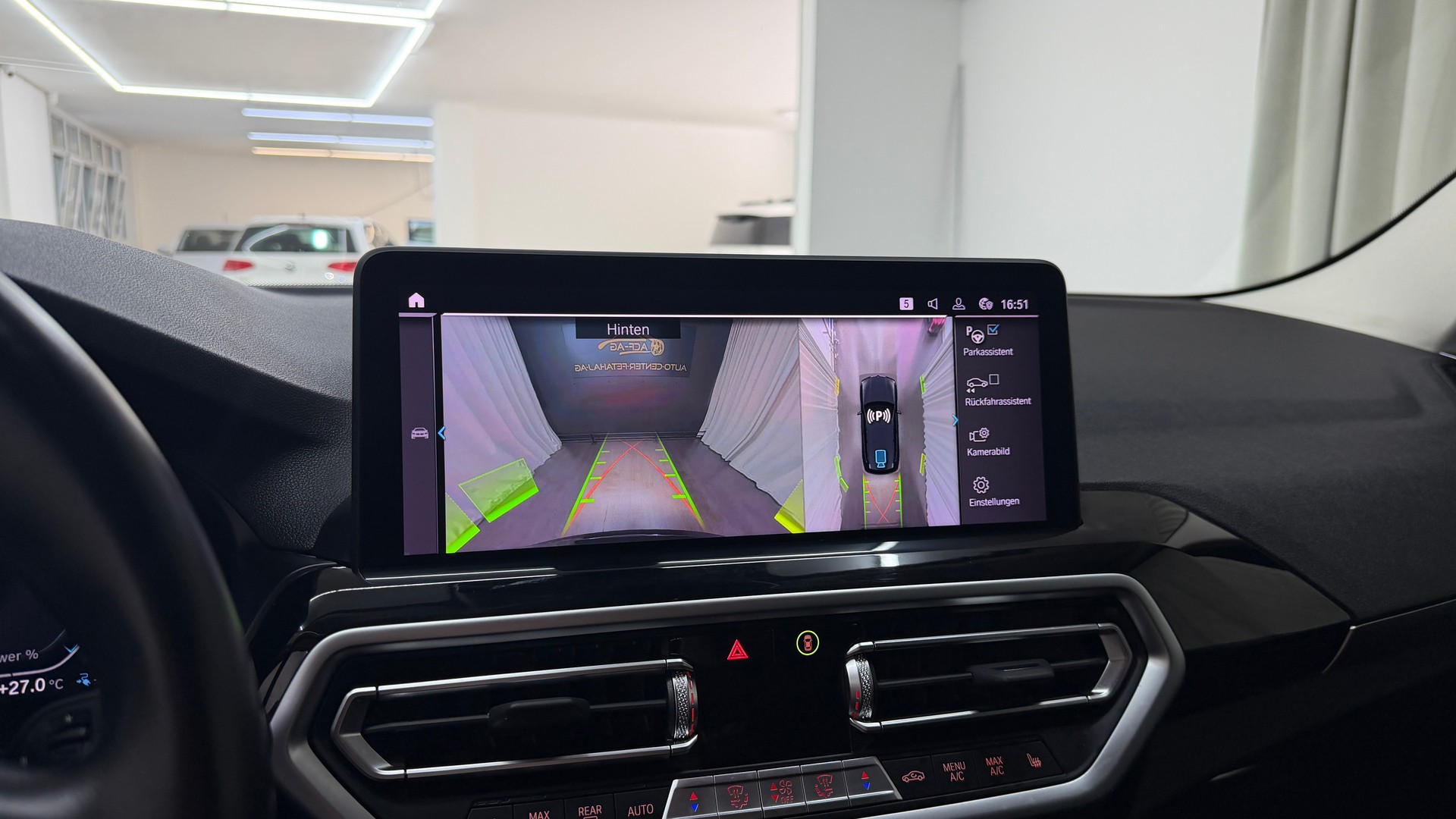 BMW X3 xDrive 30e-image-12