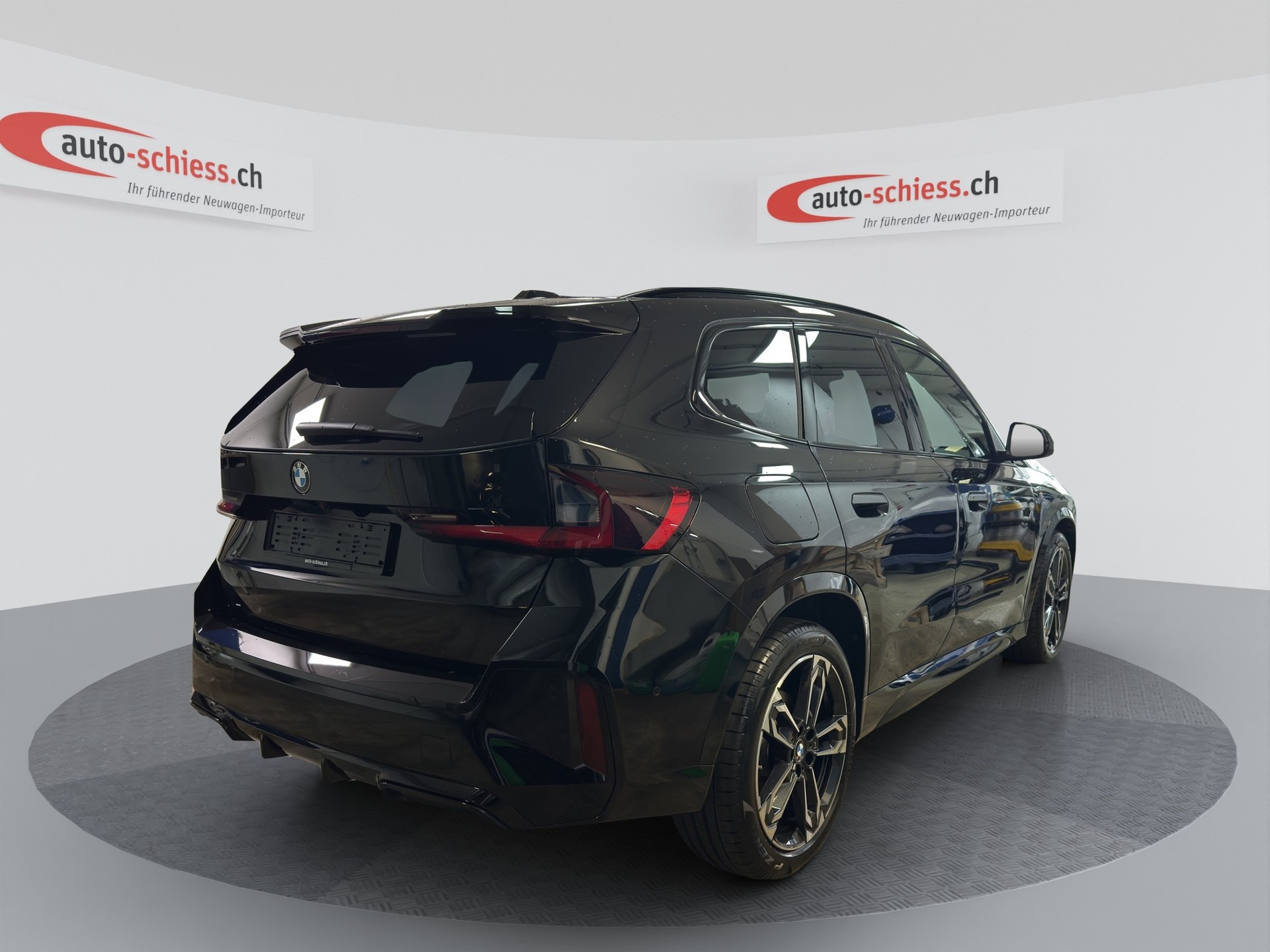 BMW X1 xDrive 20d 48V M Sport-image-8