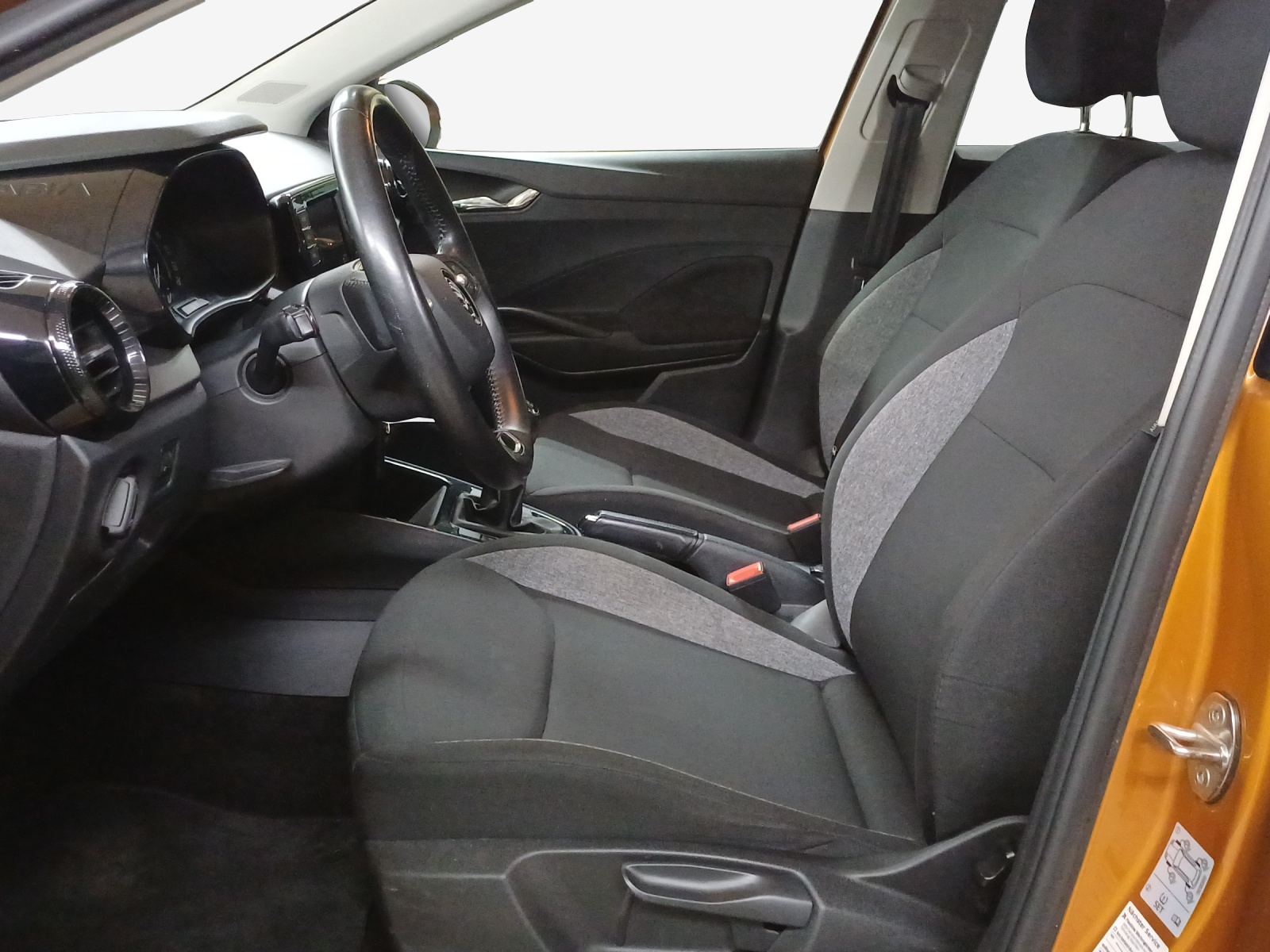 SKODA Fabia 1.0 MPI Active-image-7