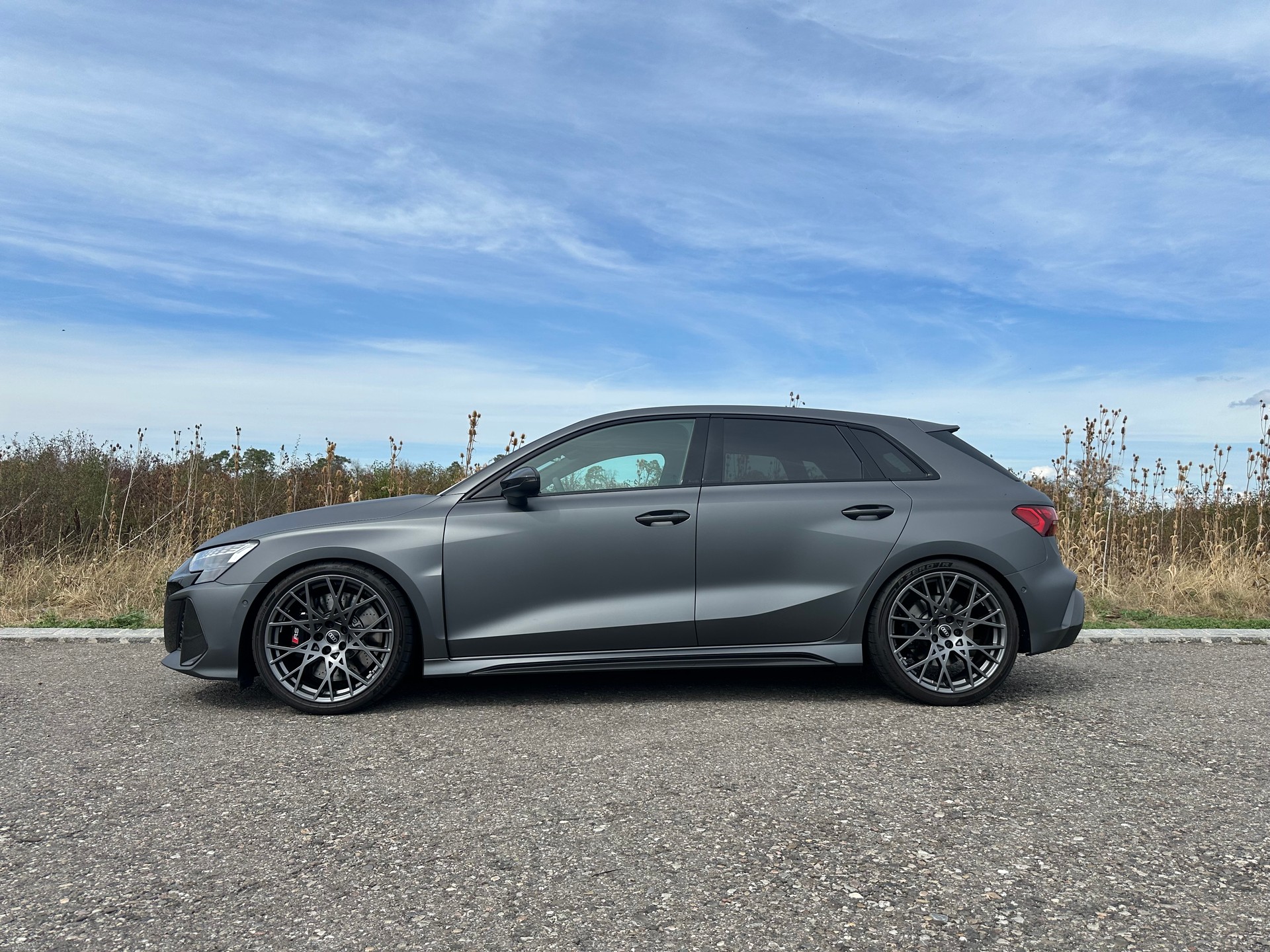 AUDI 2.5 TFSI quattro S-Tronic-image-3