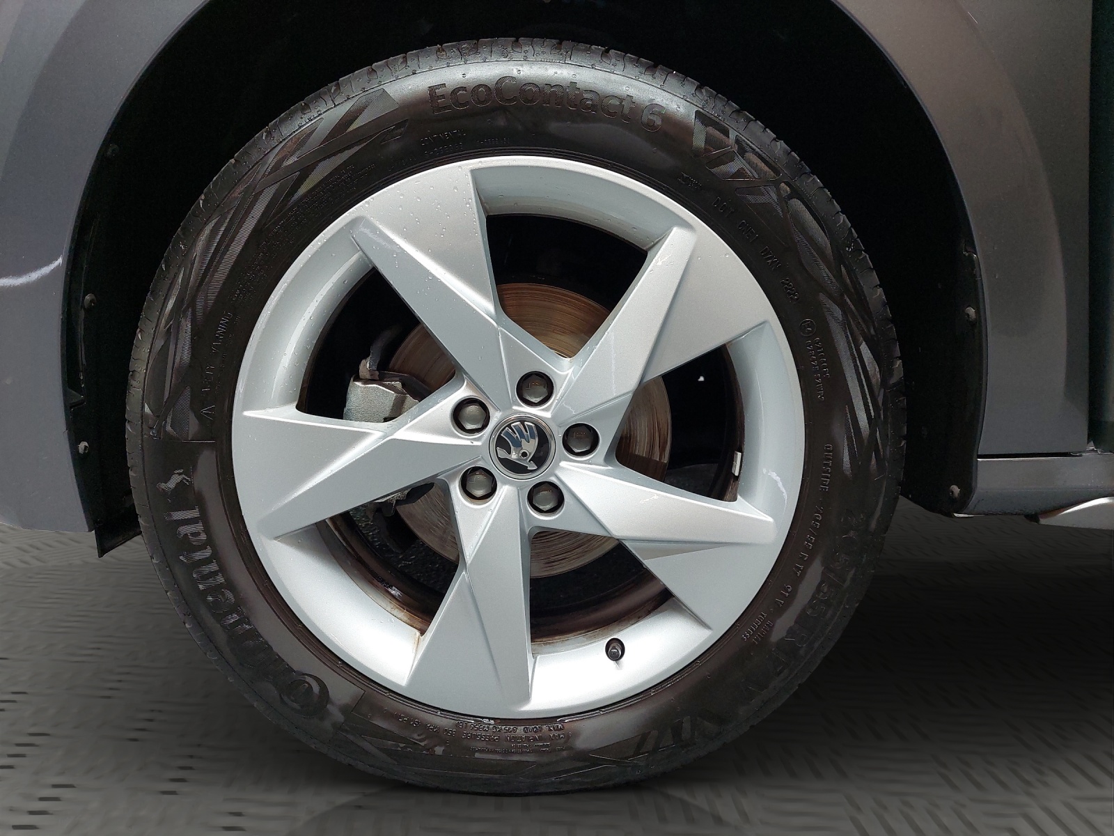 SKODA Kamiq 1.0 TSI Style DSG-image-11