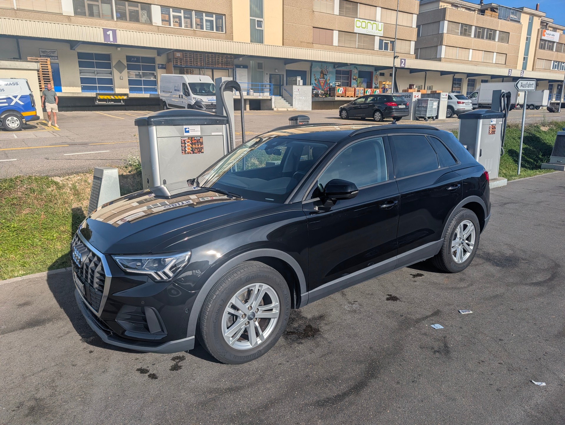 AUDI 1.5 35 TFSI S line Attraction S-Tronic-image-2