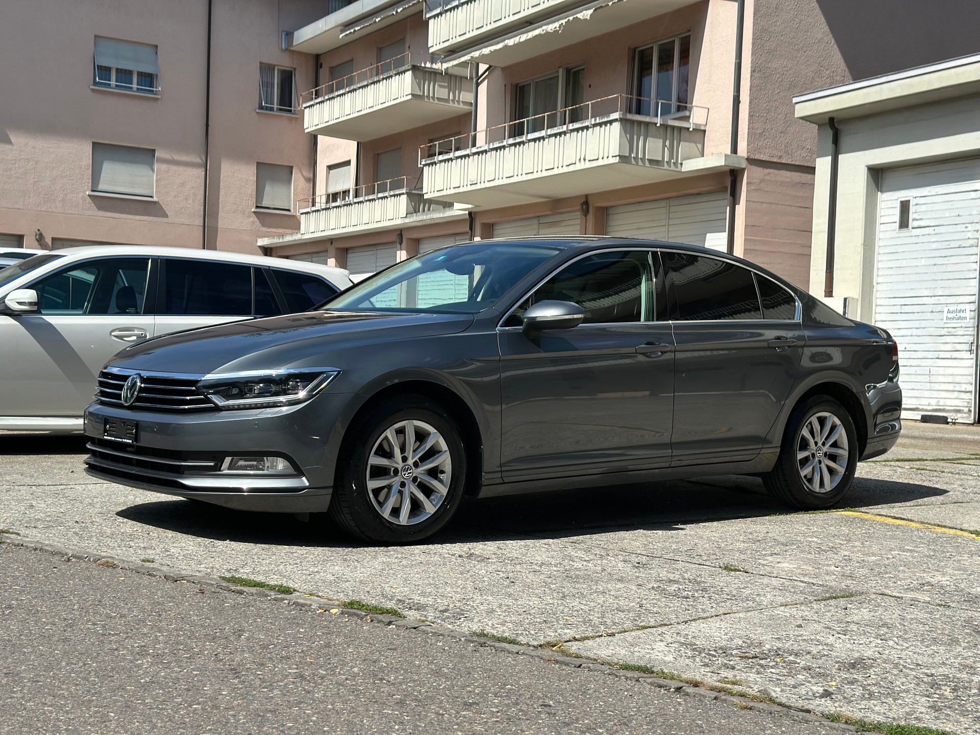 VW Passat 1.8 TSI BMT Comfortline DSG-image-4