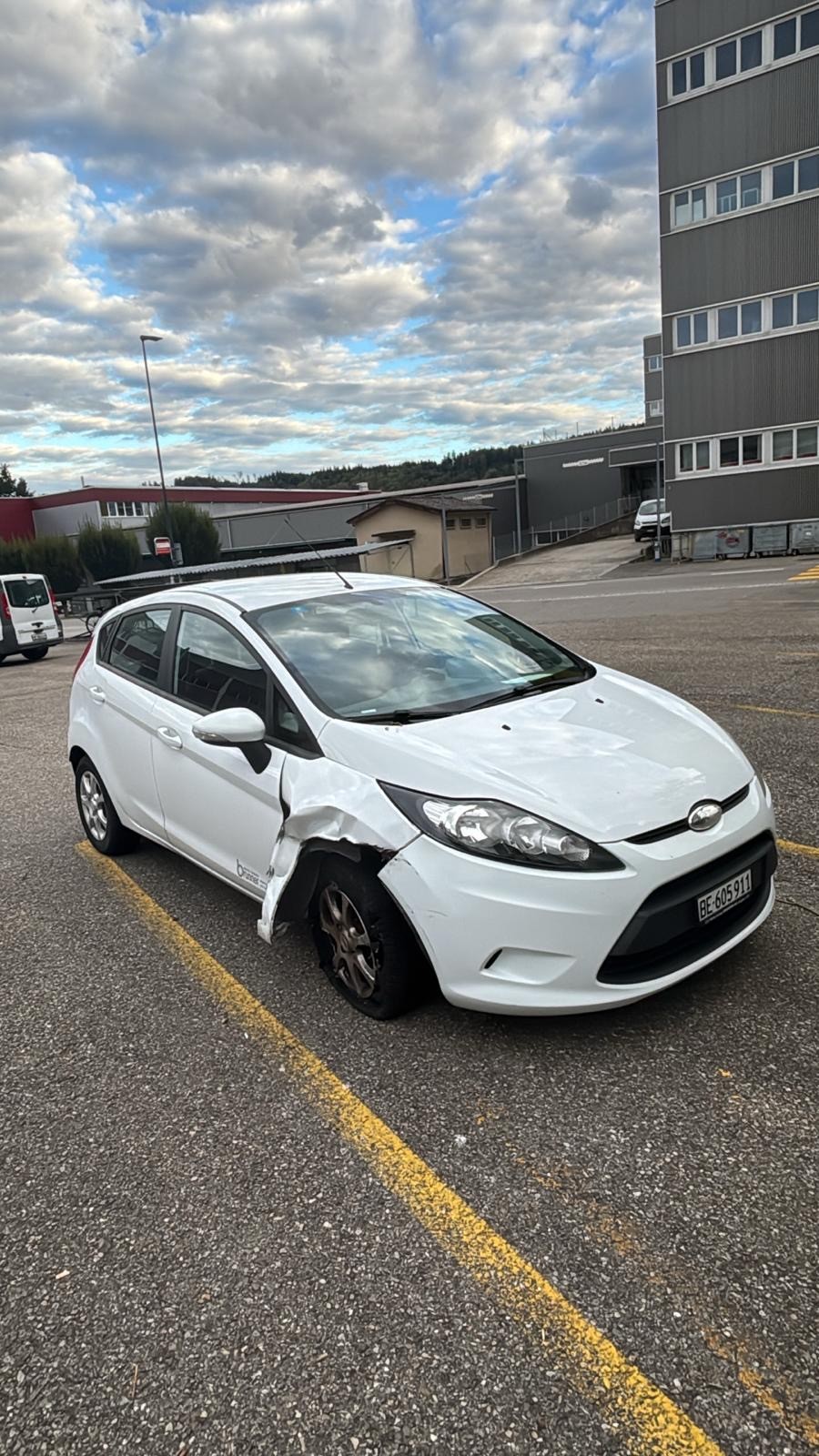 FORD Fiesta 1.25 16V Trend-image-0