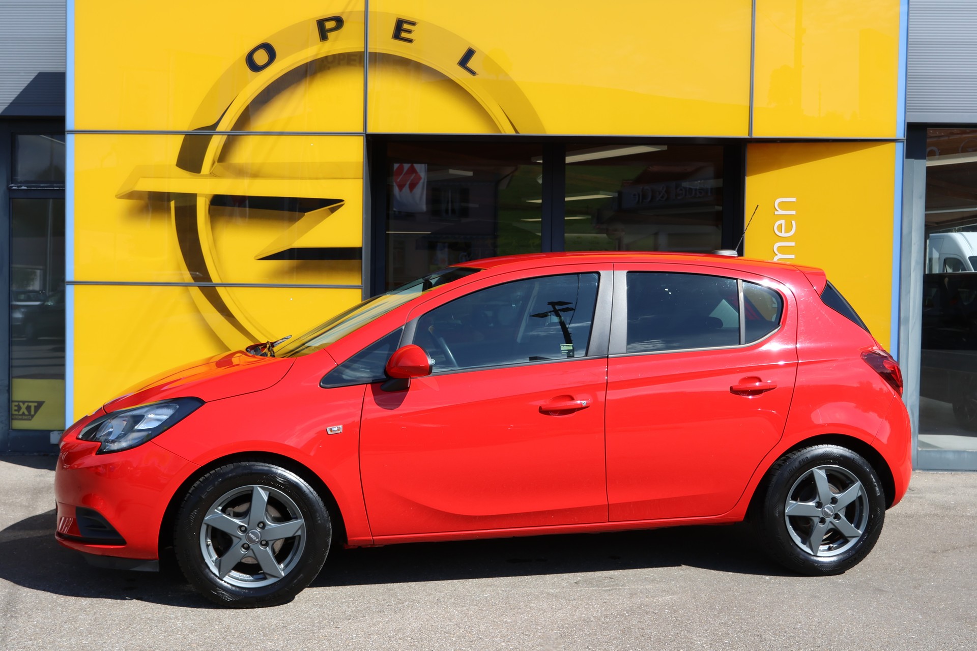 OPEL Corsa 1.4i Enjoy Automat-showroom-element-1