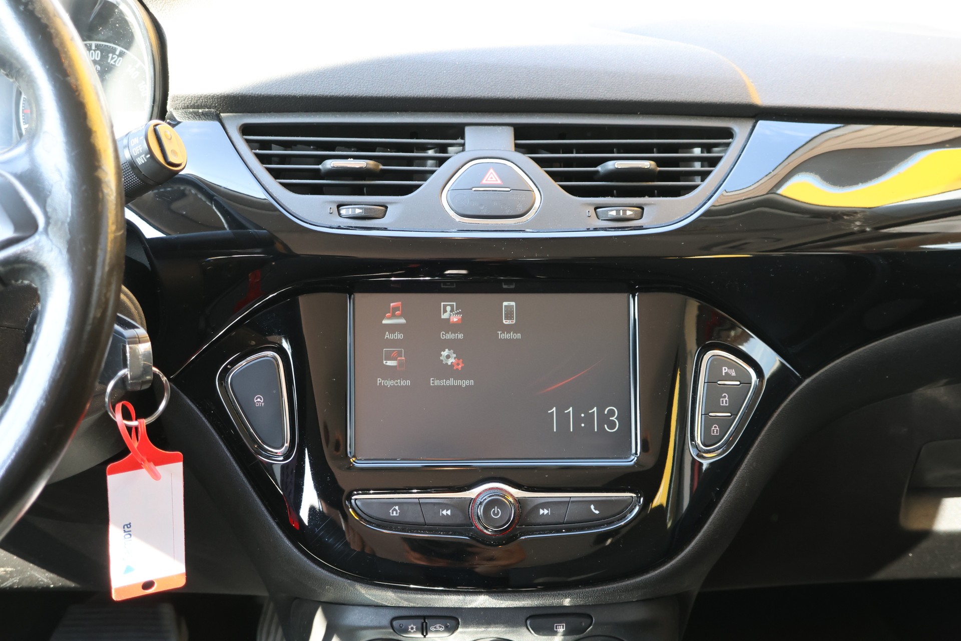 OPEL Corsa 1.4i Enjoy Automat-image-7