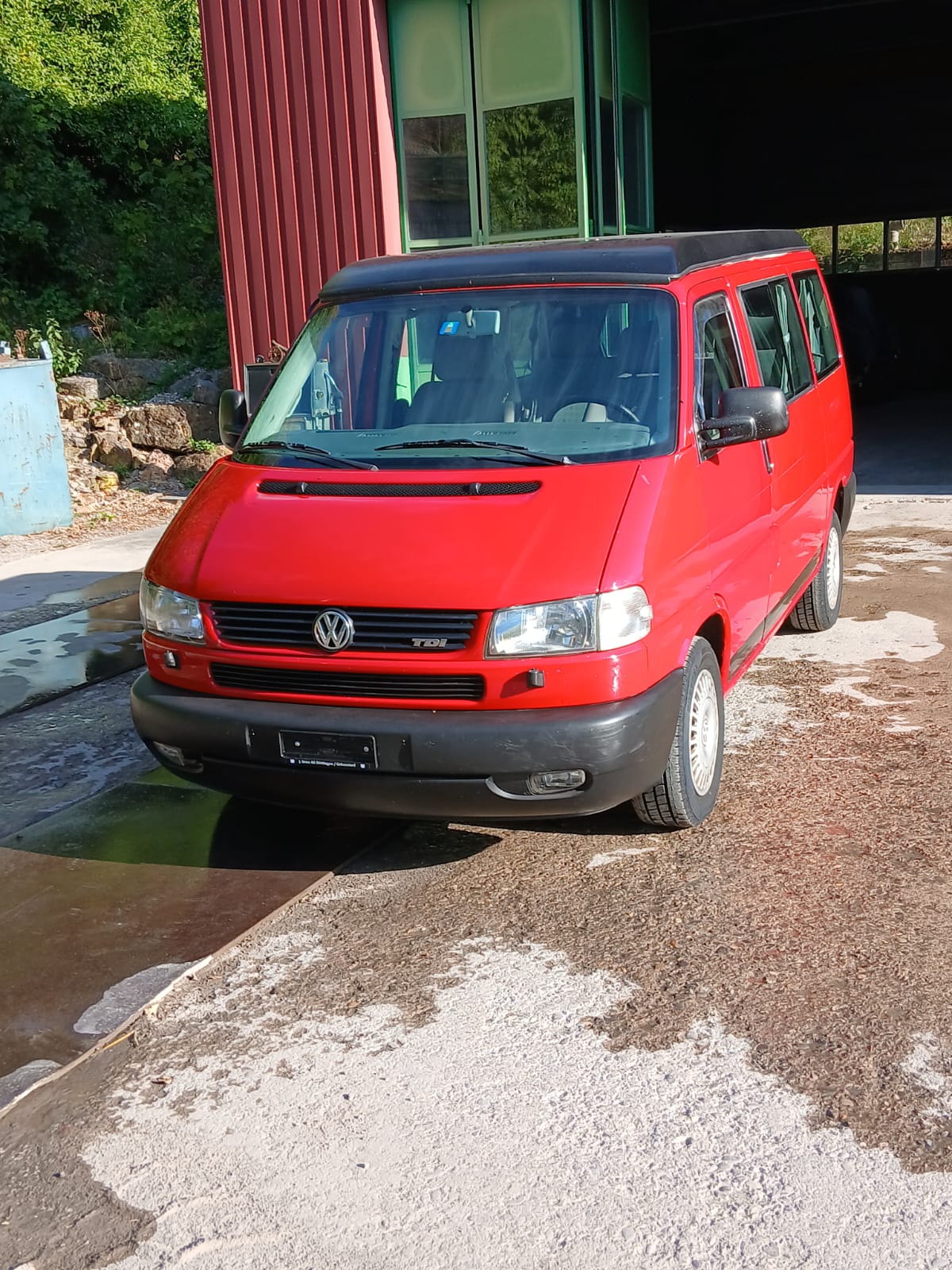VW Multivan-image-1