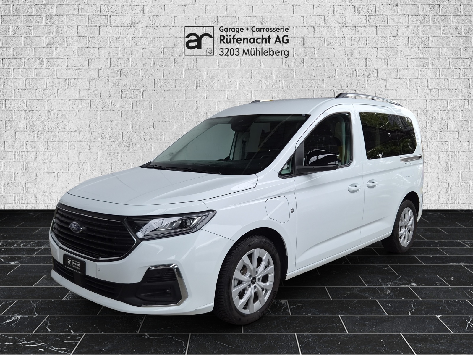 FORD TOURNEO Connect 1.5 EcoBoost 150 Titanium PHEV