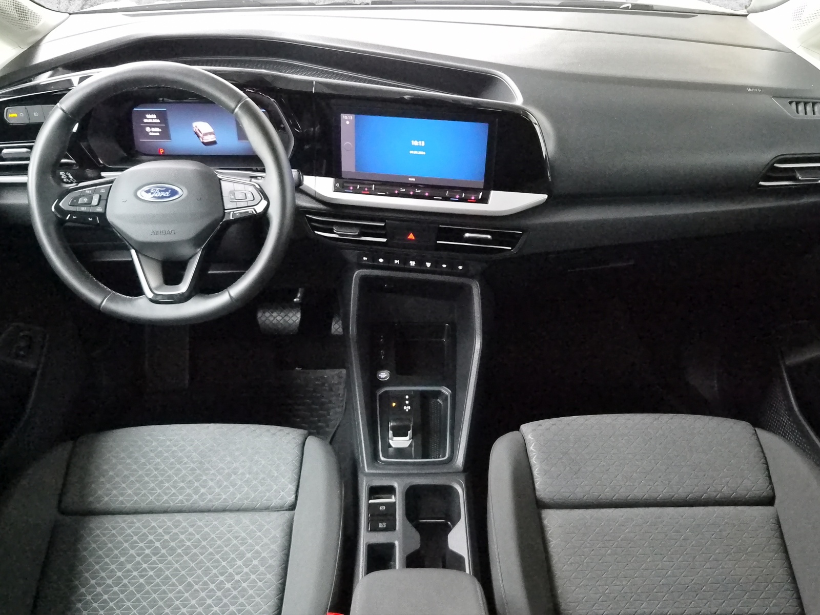 FORD TOURNEO Connect 1.5 EcoBoost 150 Titanium PHEV-image-5