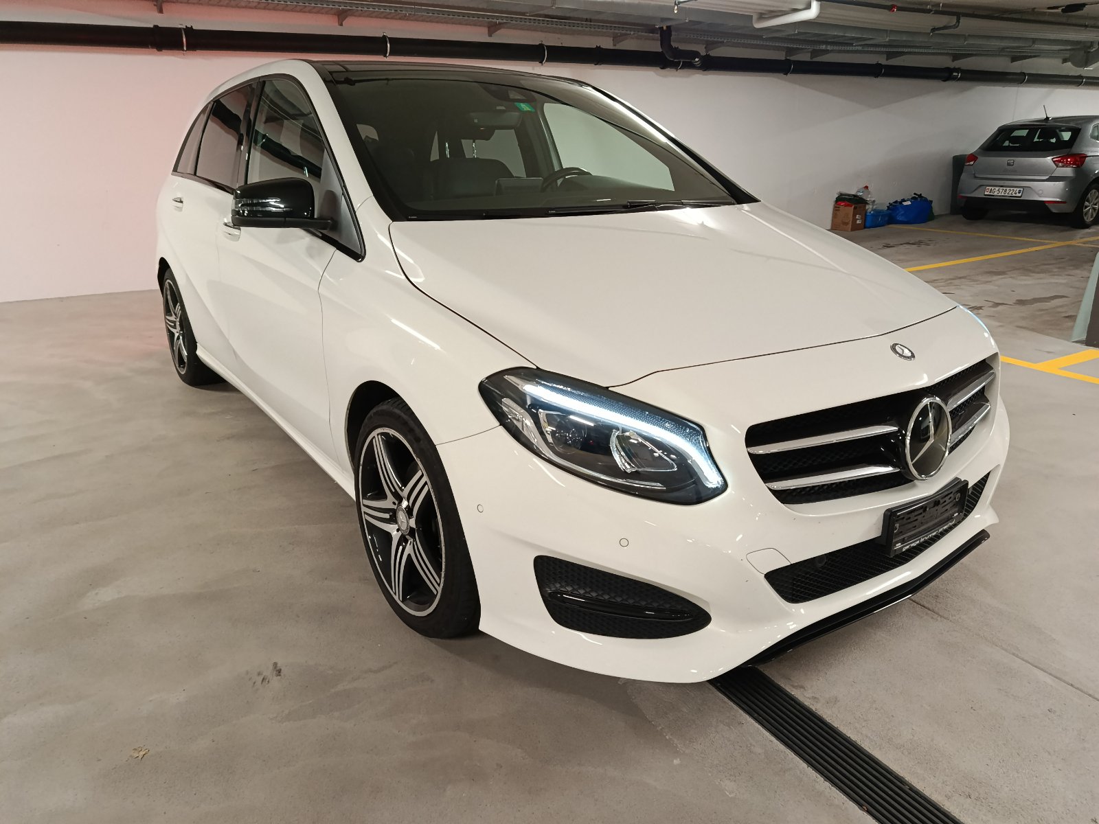 MERCEDES-BENZ B 200 CDI Urban 4Matic 7G-DCT-image-13