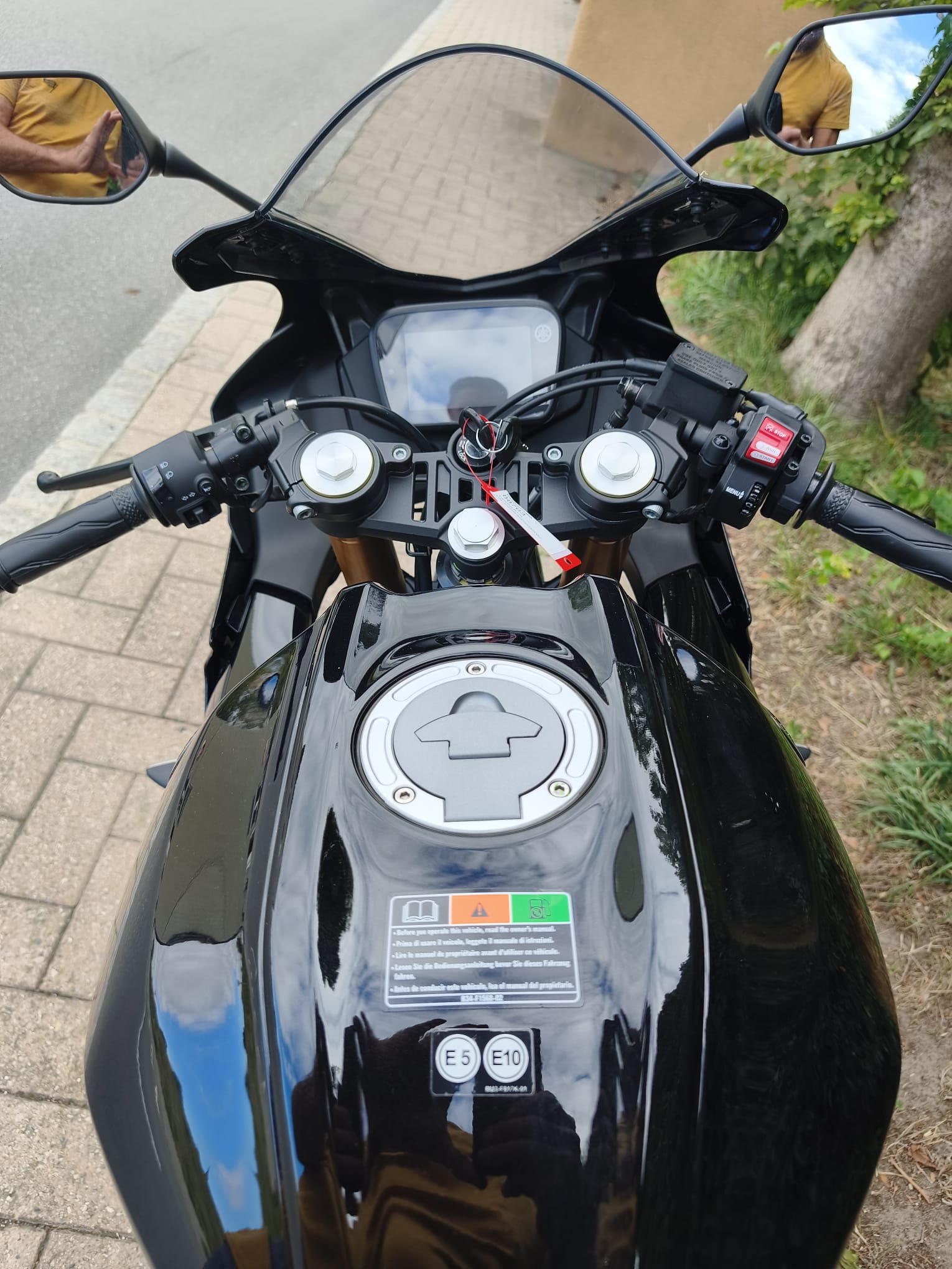YAMAHA YZF-R 125 ABS-image-10