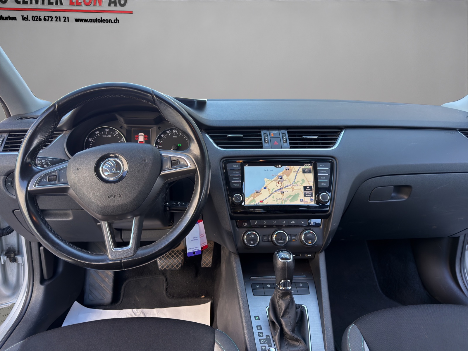 SKODA Octavia Combi 1.8 TSI Swiss Joy 4x4 DSG-image-14