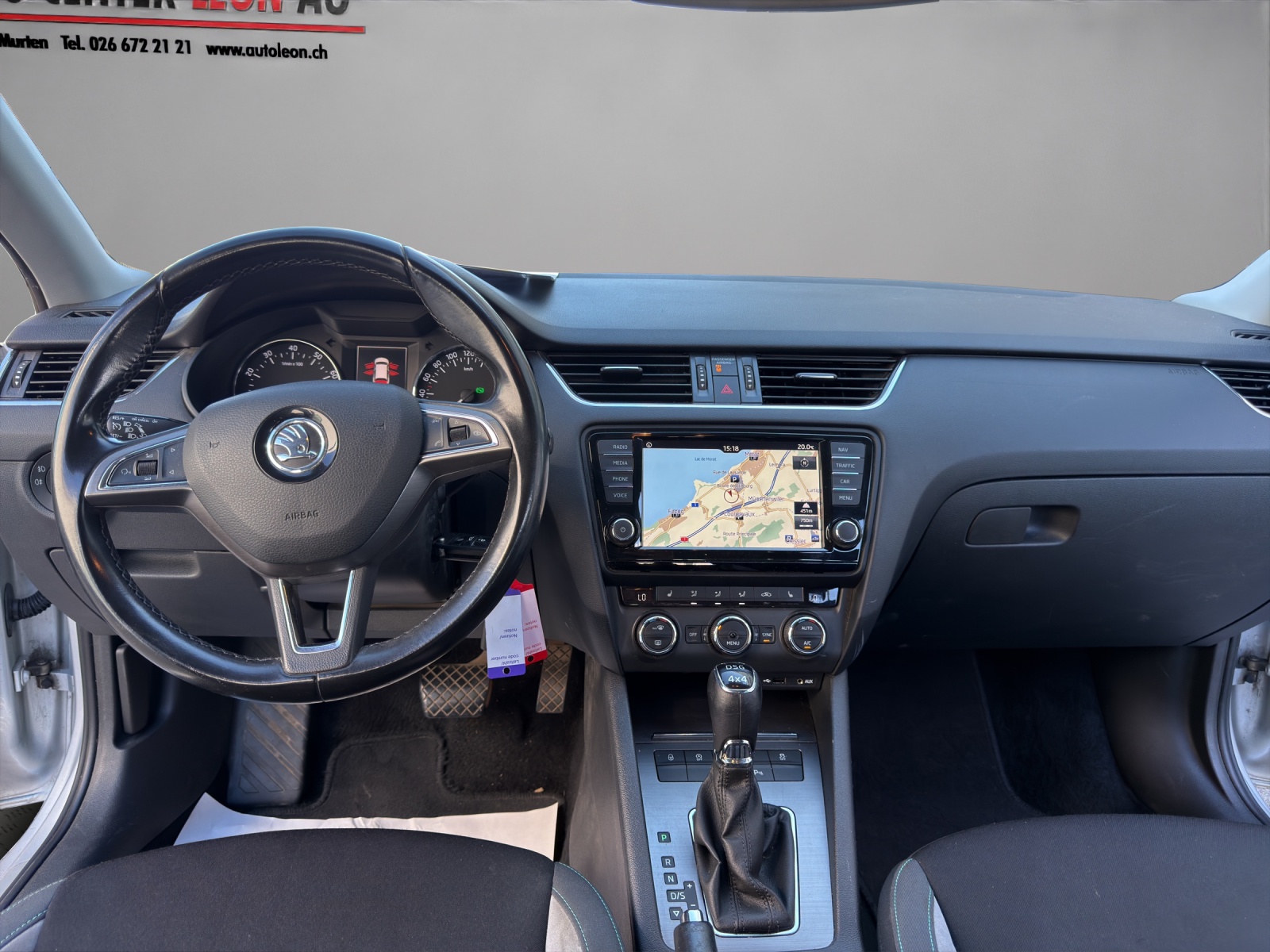 SKODA Octavia Combi 1.8 TSI Swiss Joy 4x4 DSG-image-13