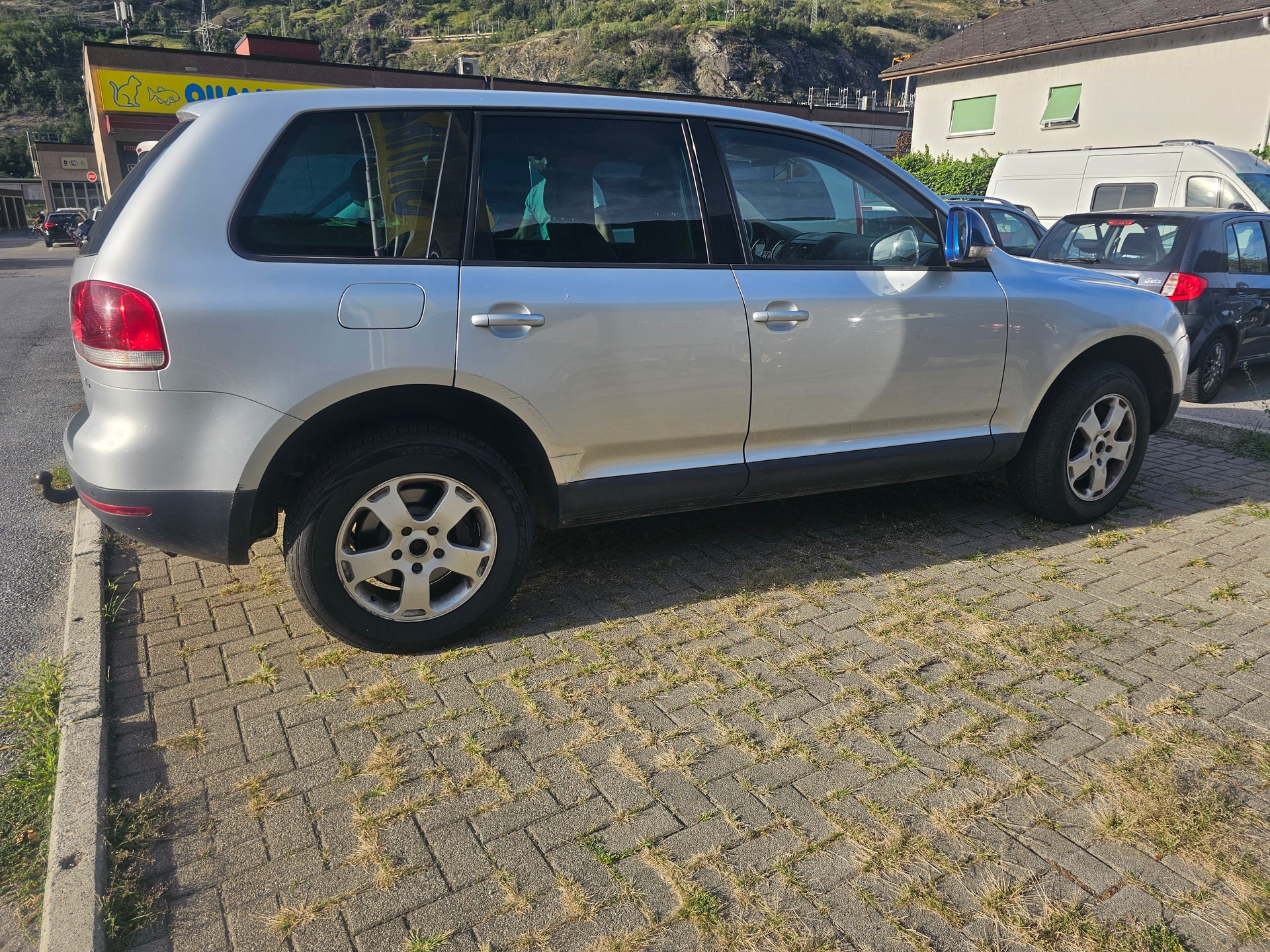 VW Touareg 3.2 V6-image-3