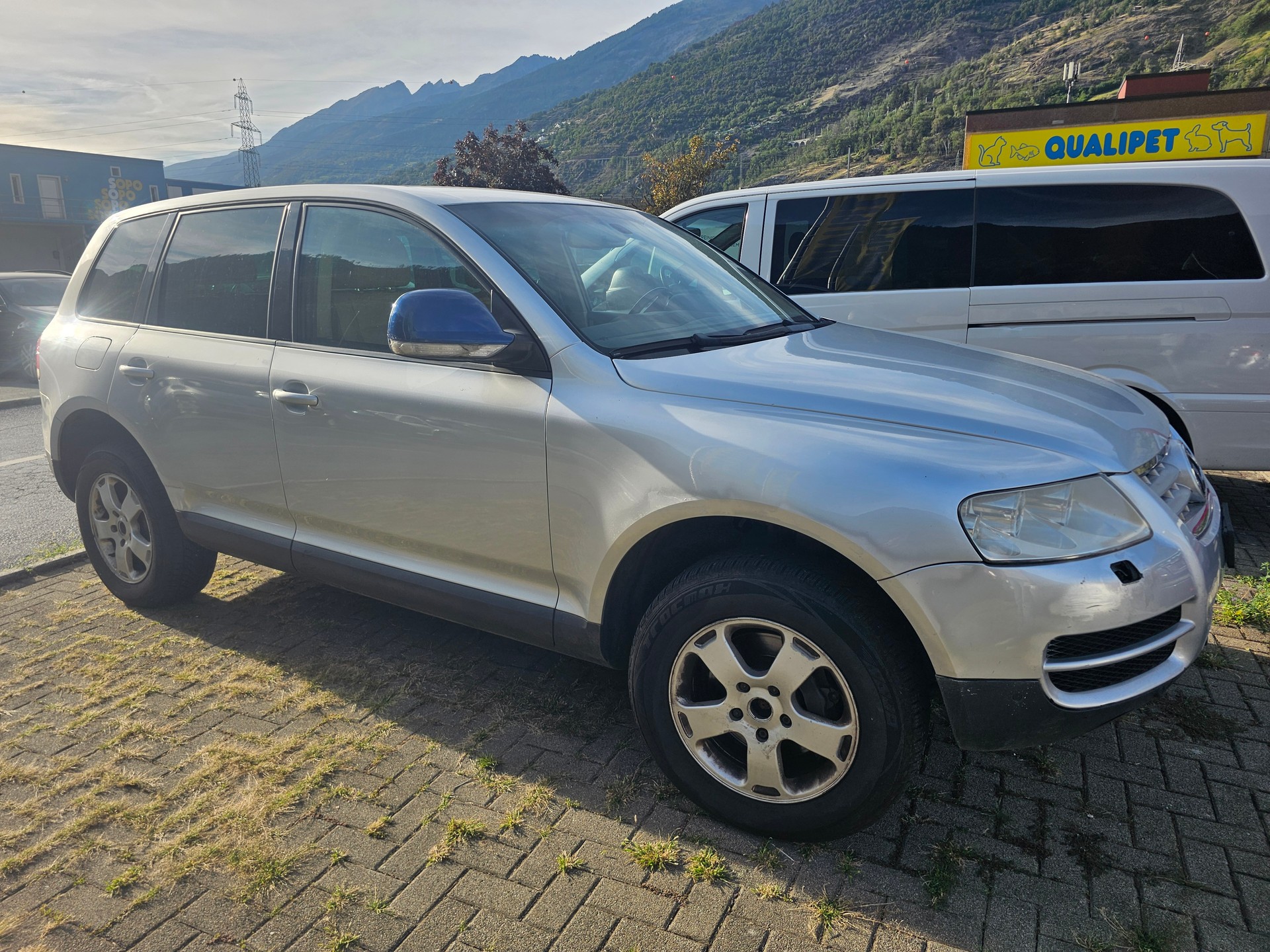 VW Touareg 3.2 V6-image-1