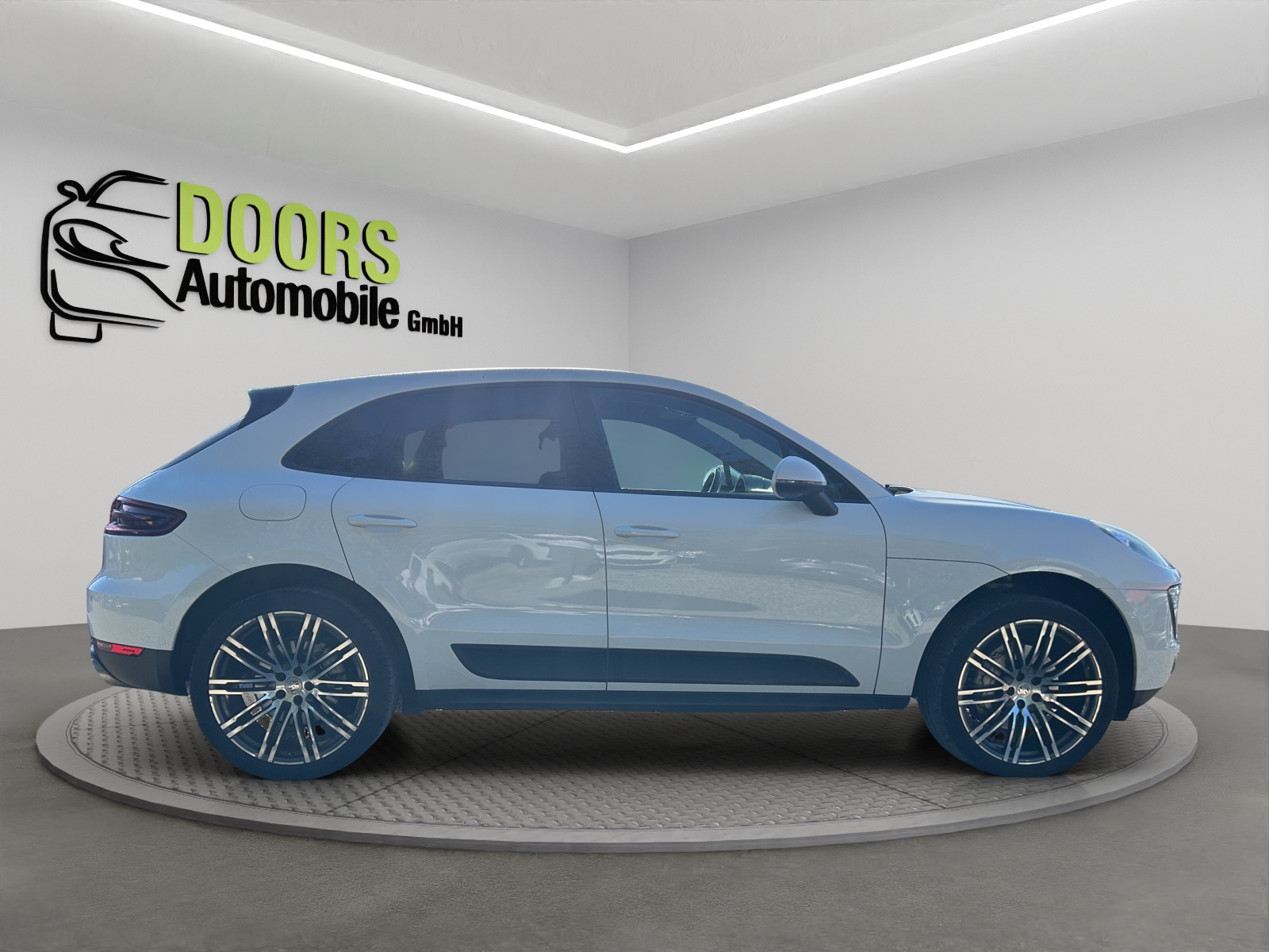 PORSCHE Macan S Diesel PDK-image-8