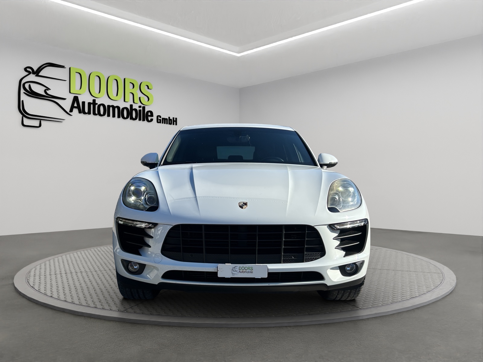 PORSCHE Macan S Diesel PDK-image-1