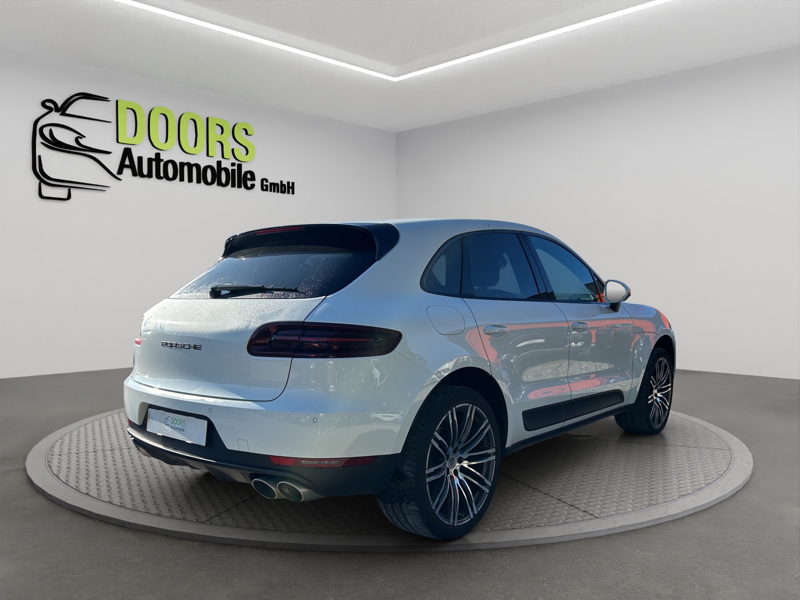 PORSCHE Macan S Diesel PDK-image-5