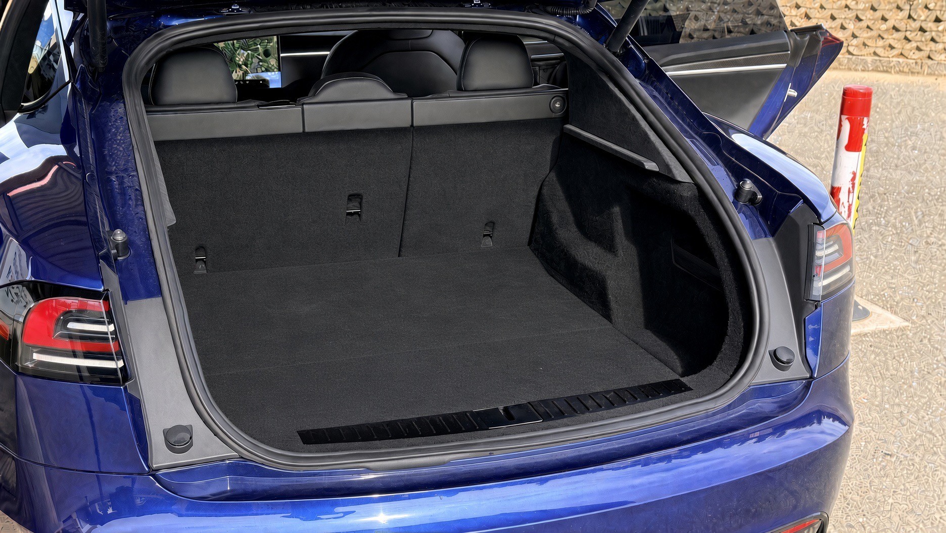 TESLA Plaid-image-5