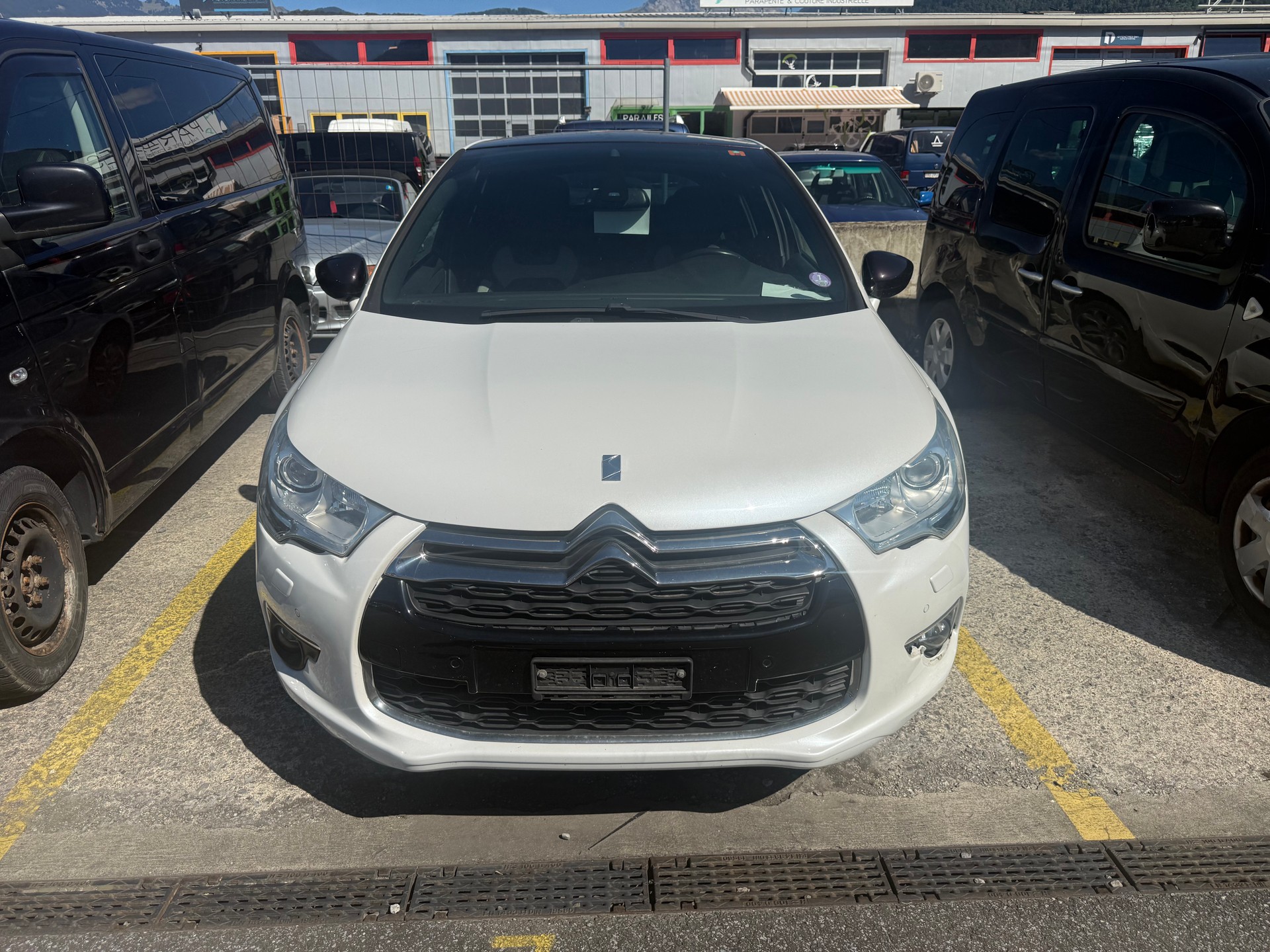 DS AUTOMOBILES DS4 1.6 THP Dark Top Automatic-image-0
