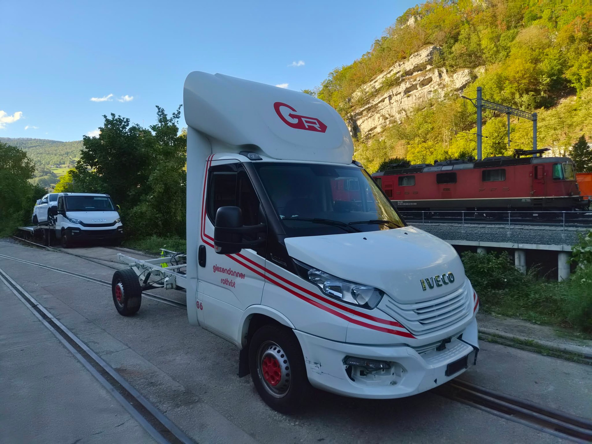 IVECO Iveco Daily 35 S 21HA8 K.-Ch. 3750 3.0 HPI 207-showroom-element-3