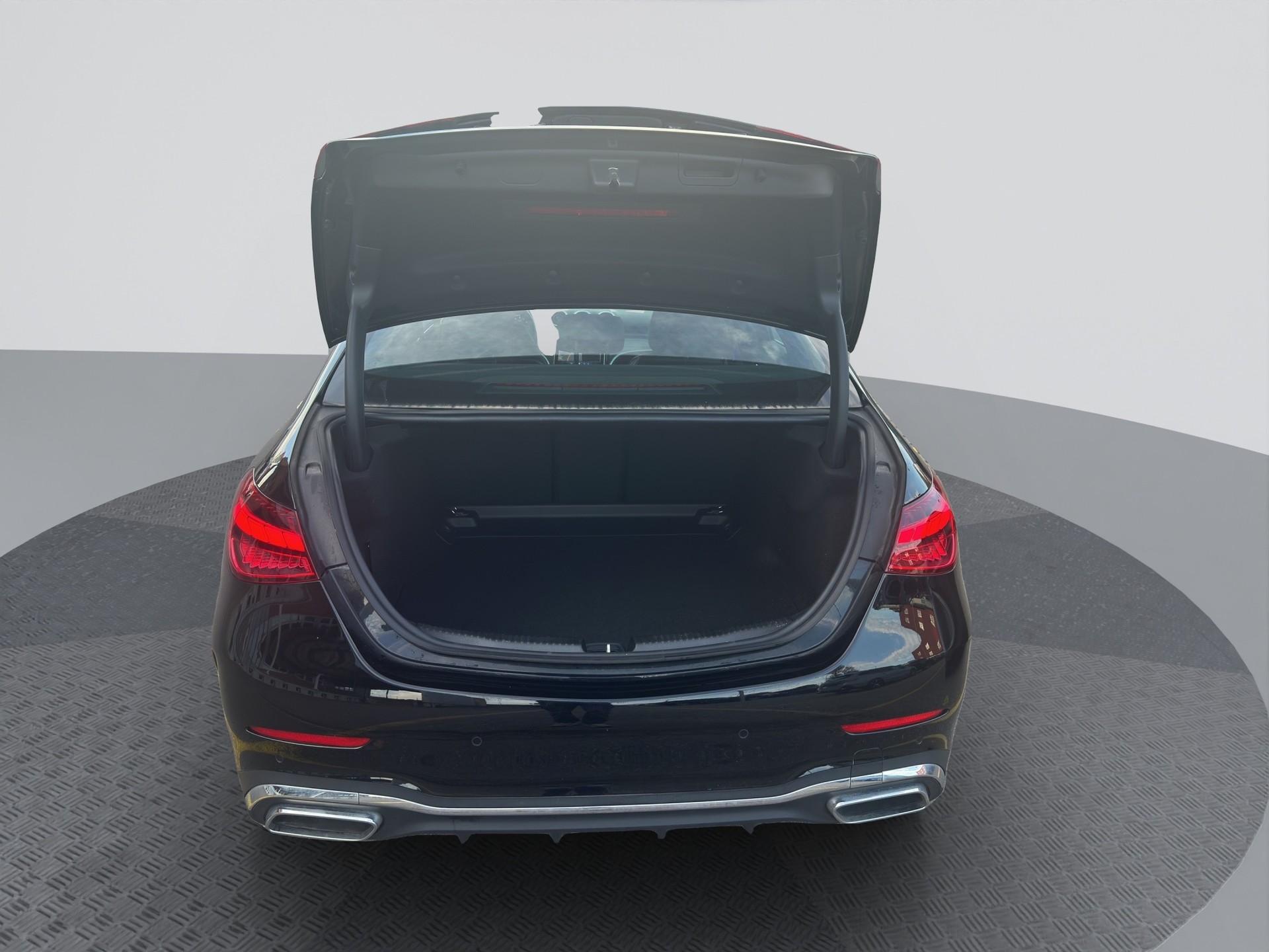 MERCEDES-BENZ C 300 AMG Line-image-15