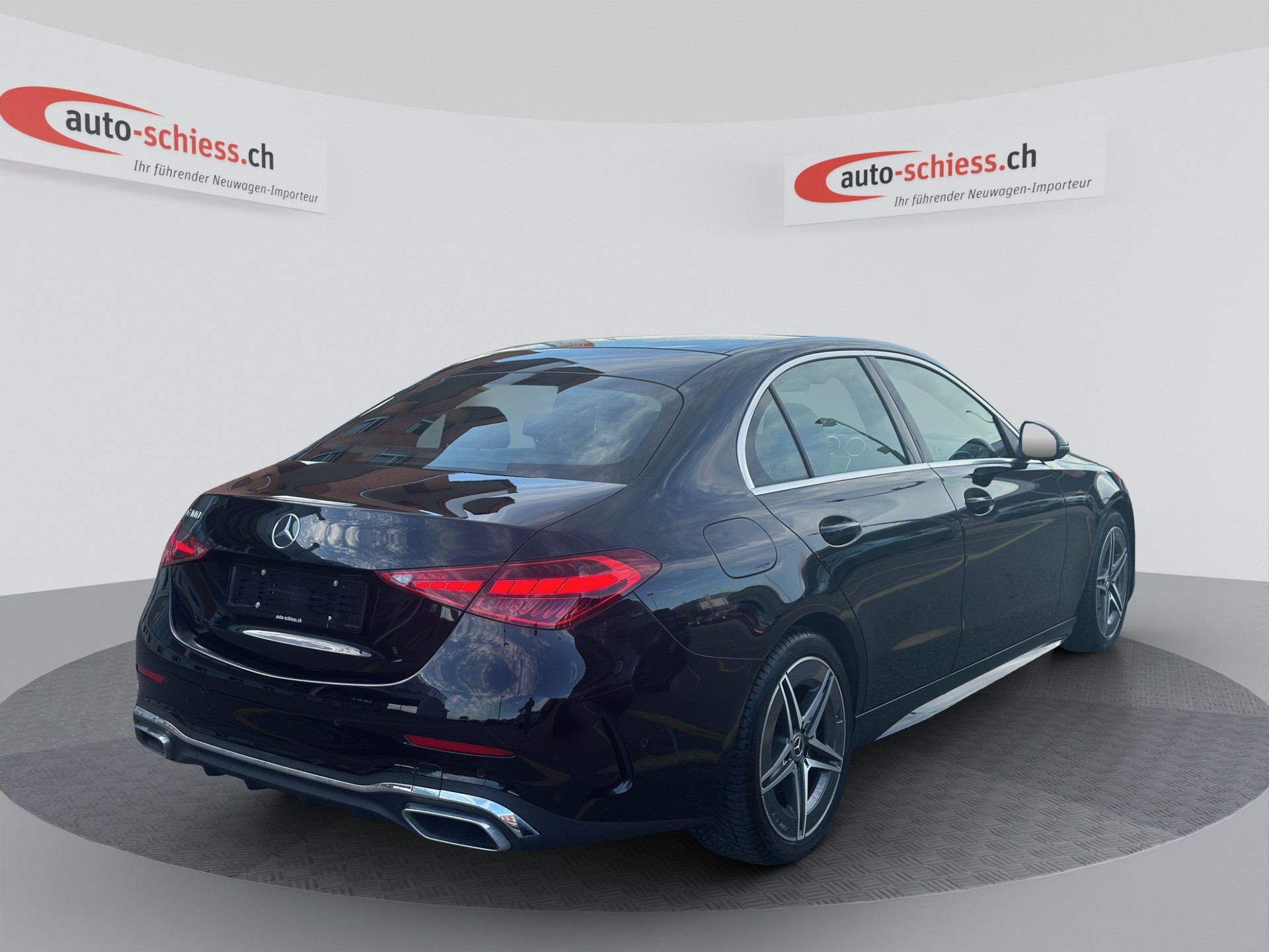 MERCEDES-BENZ C 300 AMG Line-image-5