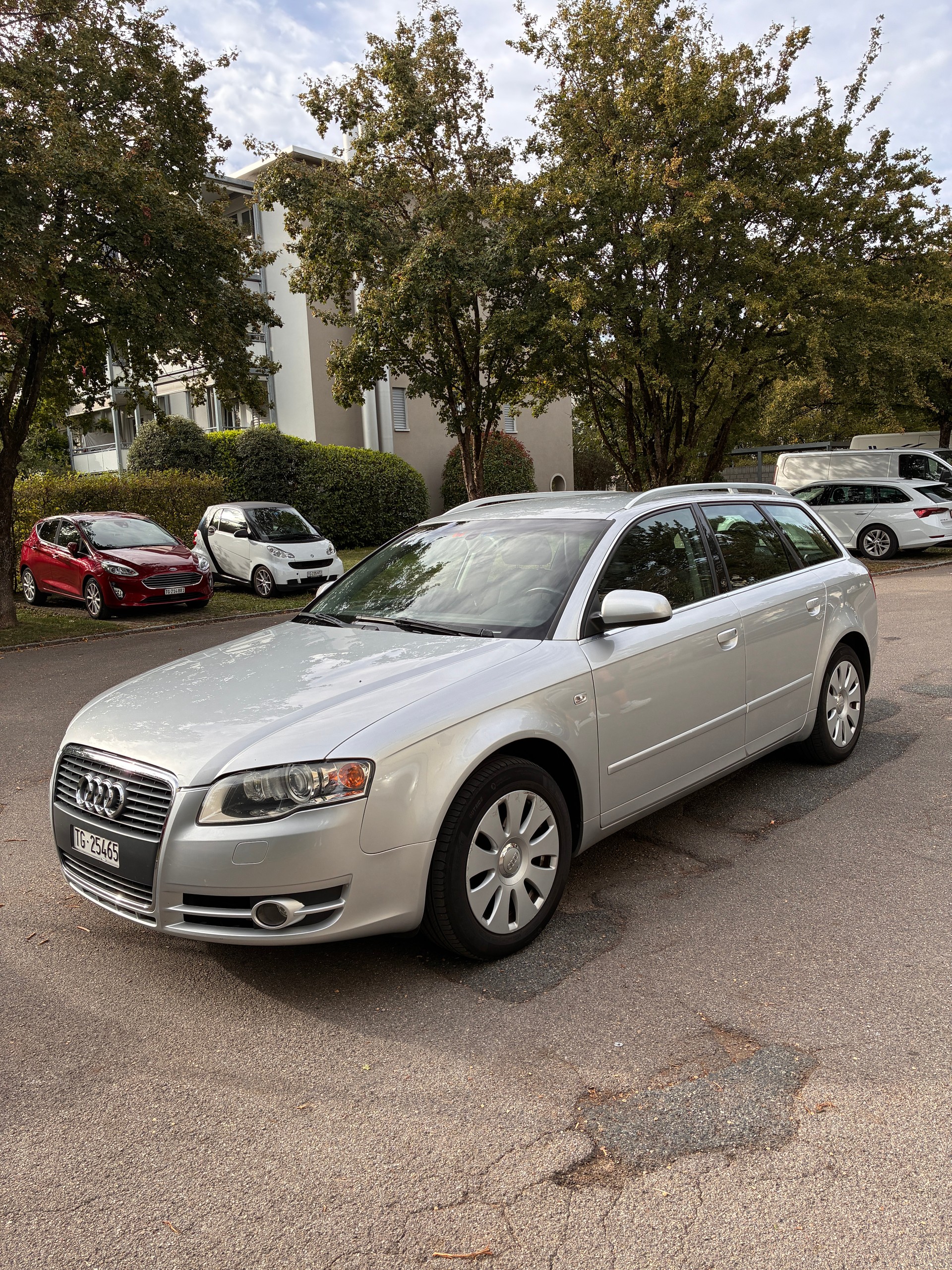 AUDI A4 Avant 1.8 Turbo-image-5