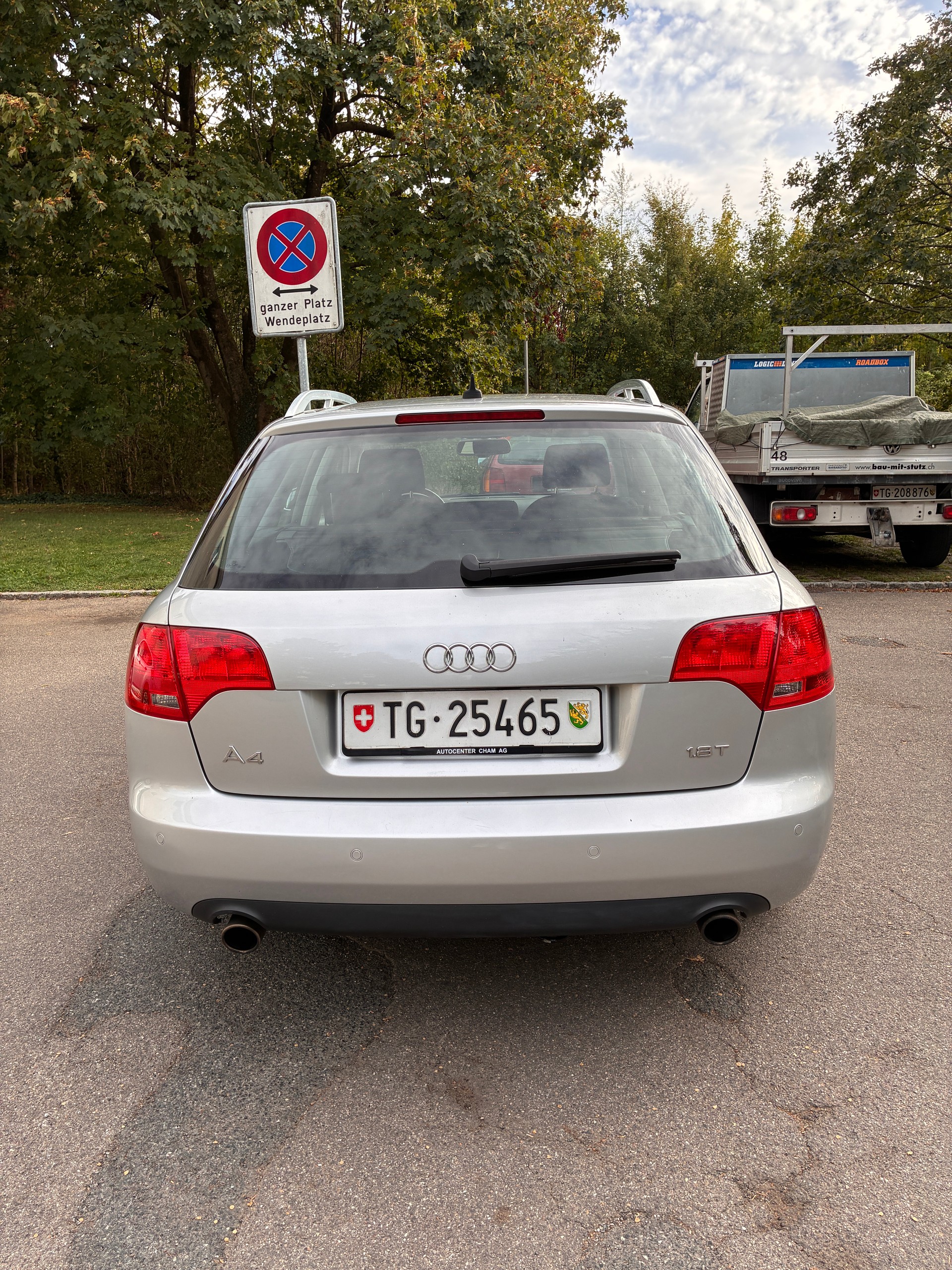 AUDI A4 Avant 1.8 Turbo-image-8