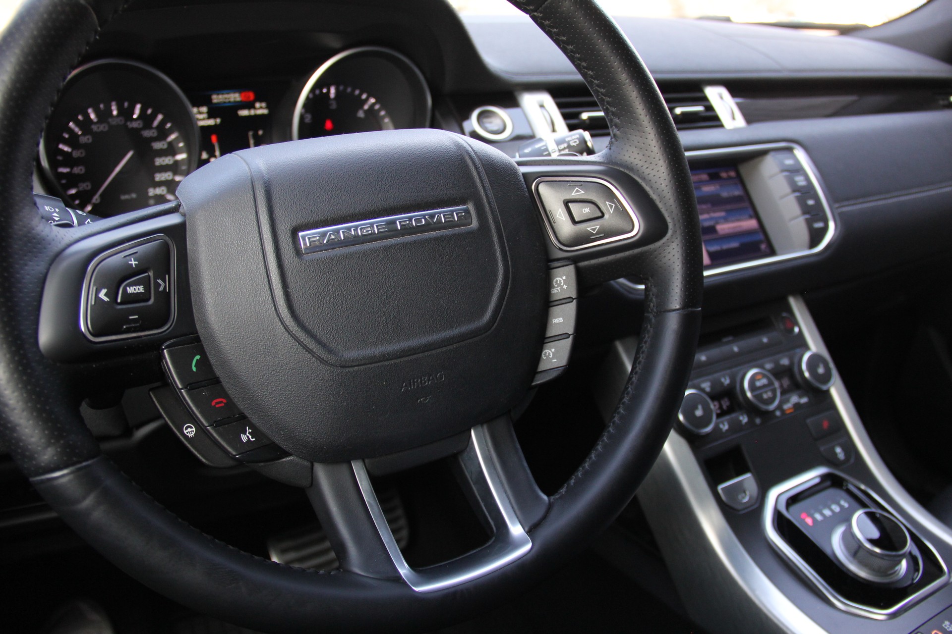 LAND ROVER Range Rover Evoque 2.2 SD4 Dynamic AT6 **360°-KAMERA** **PANORAMADACH** **FRISCH-AB-MFK**-image-11