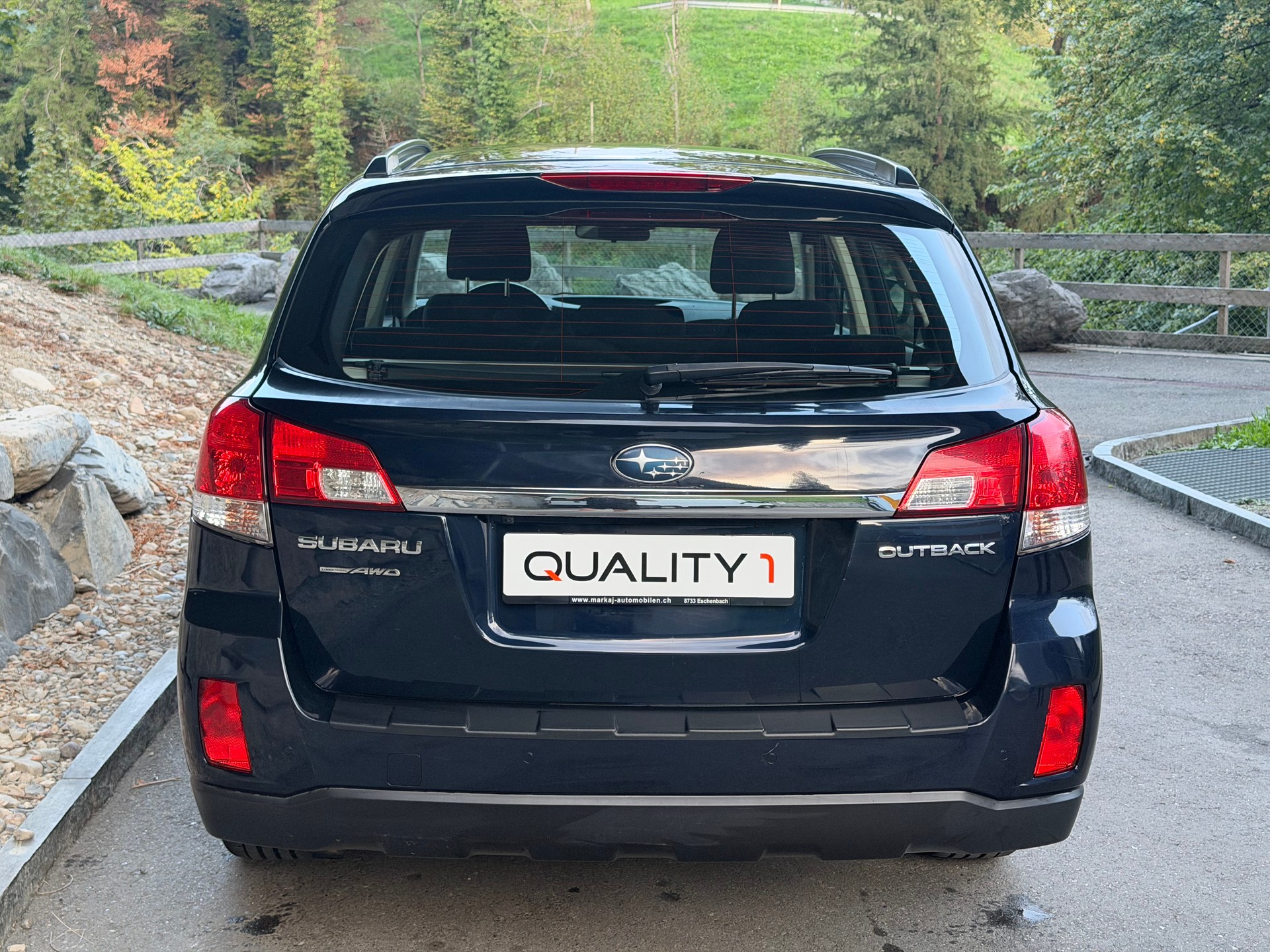 SUBARU Outback 2.5i Limited AWD Lineartronic-image-4