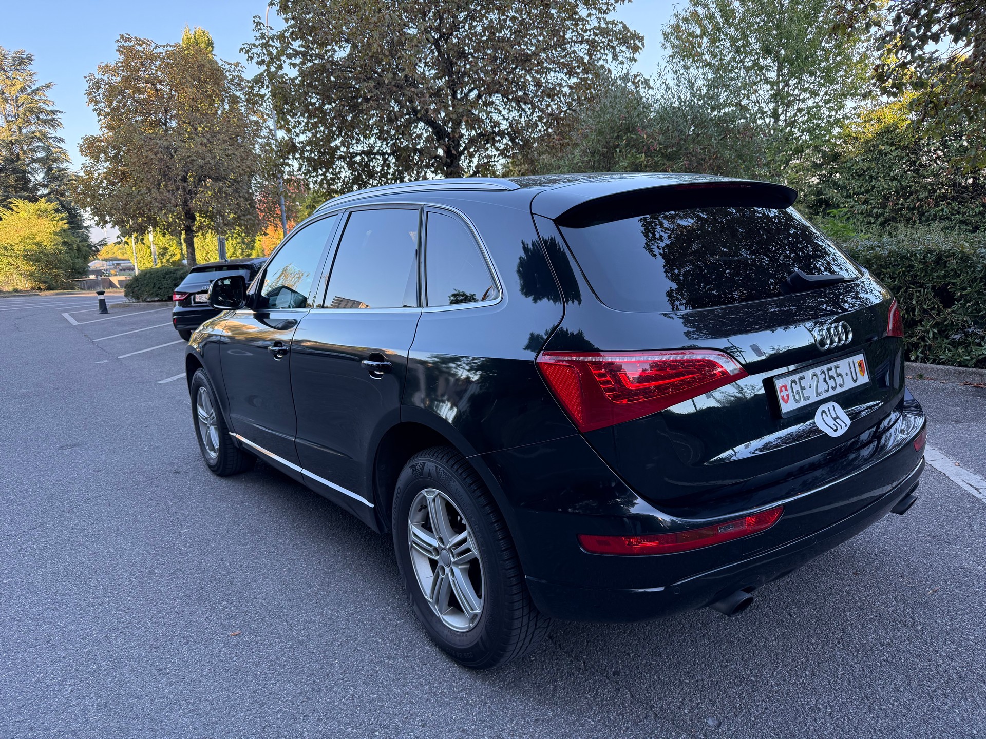 AUDI Q5 2.0 TFSI quattro S-Line-image-5