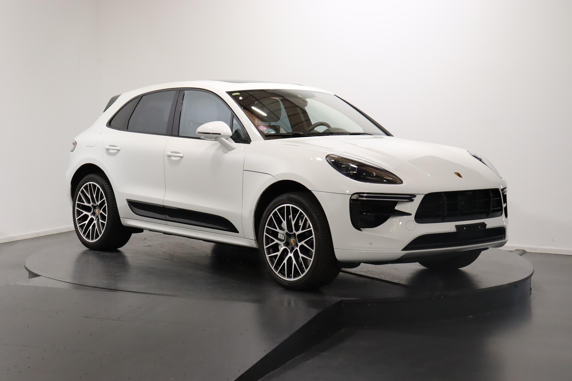 PORSCHE Macan 2.9 V6 Turbo-image-6