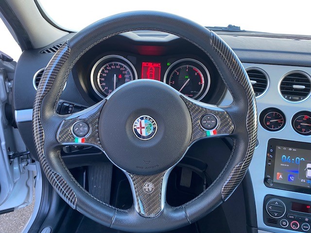 ALFA ROMEO 159 2.4 JTDM 20V Distinctive QTR-image-11