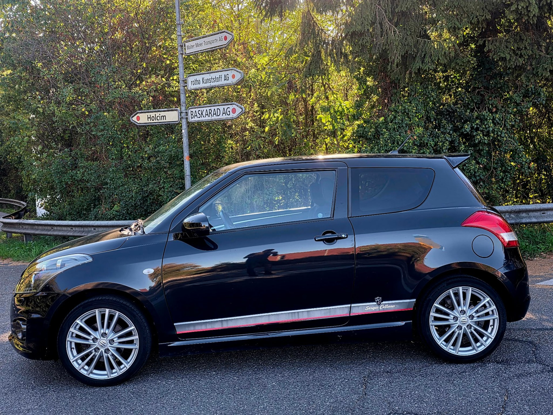 SUZUKI Swift 1.6i 16V Sport-image-3