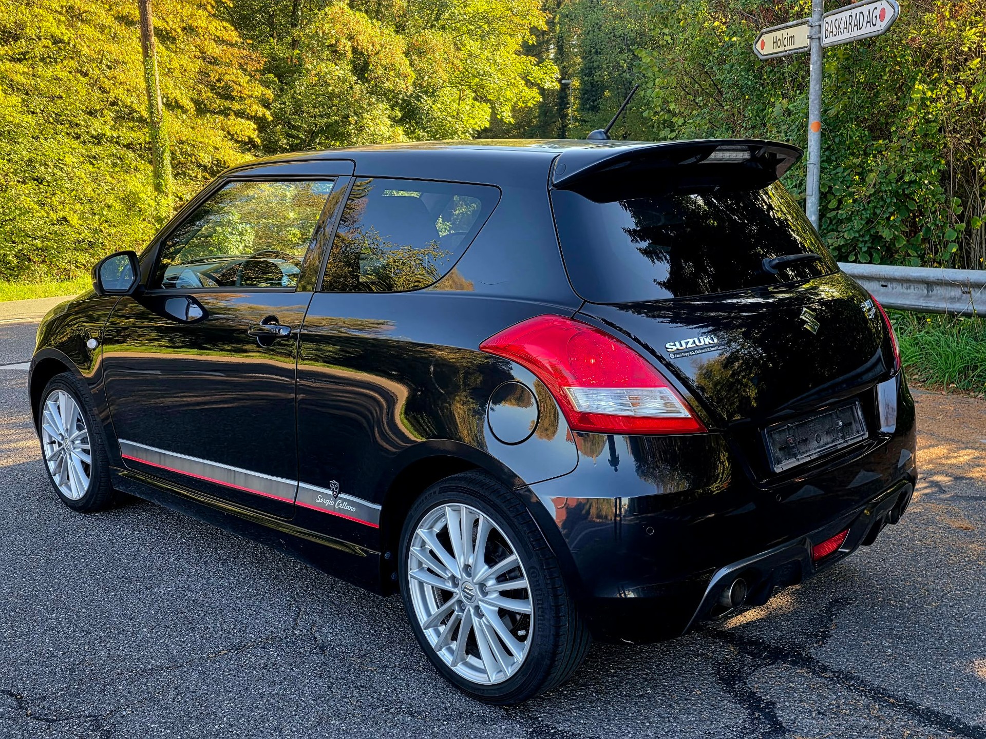 SUZUKI Swift 1.6i 16V Sport-image-4