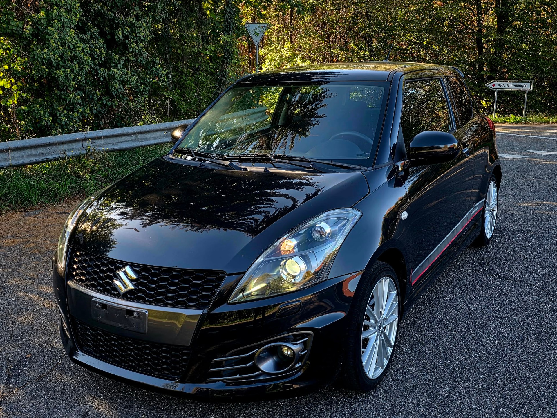 SUZUKI Swift 1.6i 16V Sport-image-0