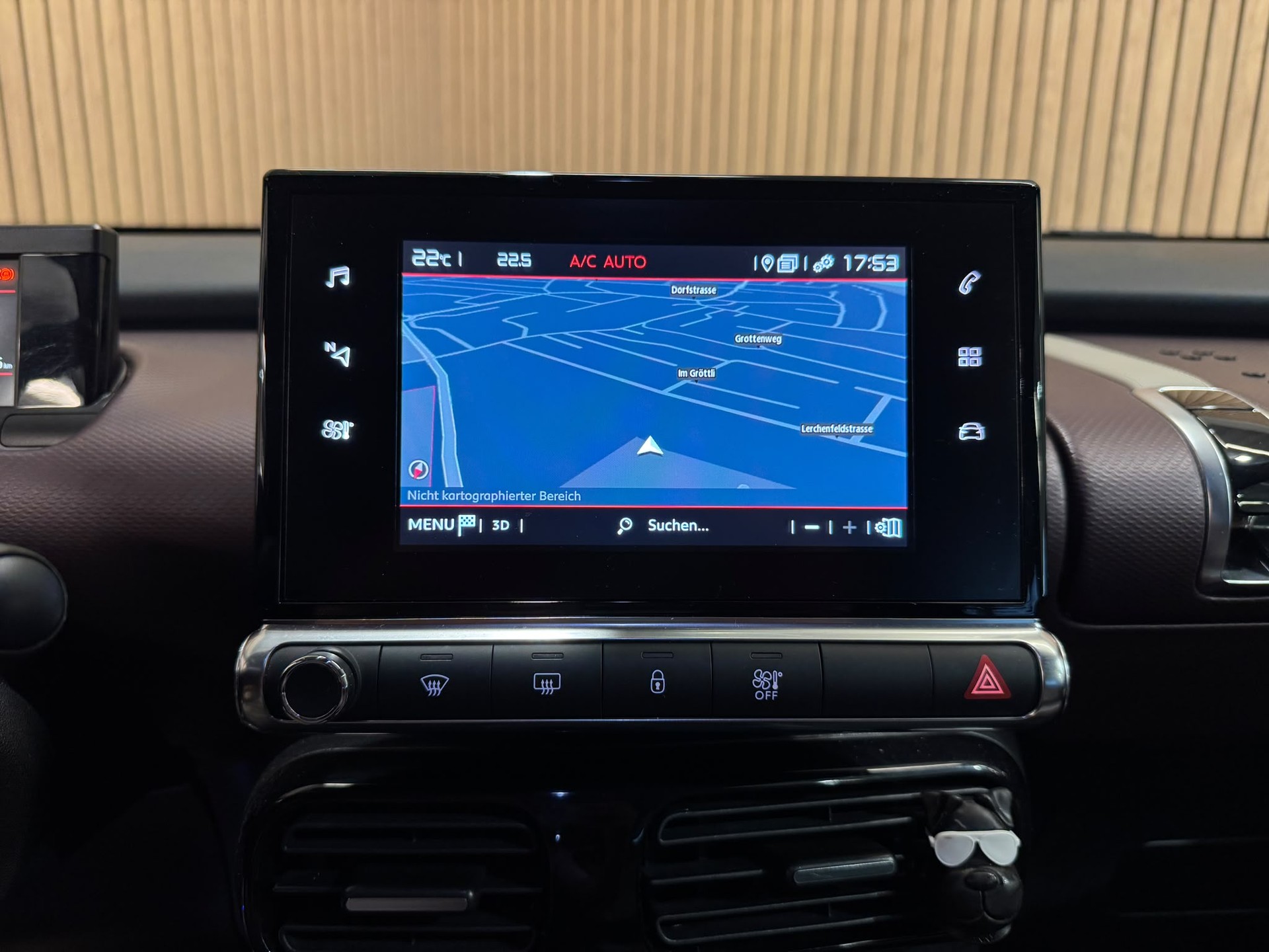 CITROEN C4 Cactus 1.2 Pure Tech Shine EAT6-image-13