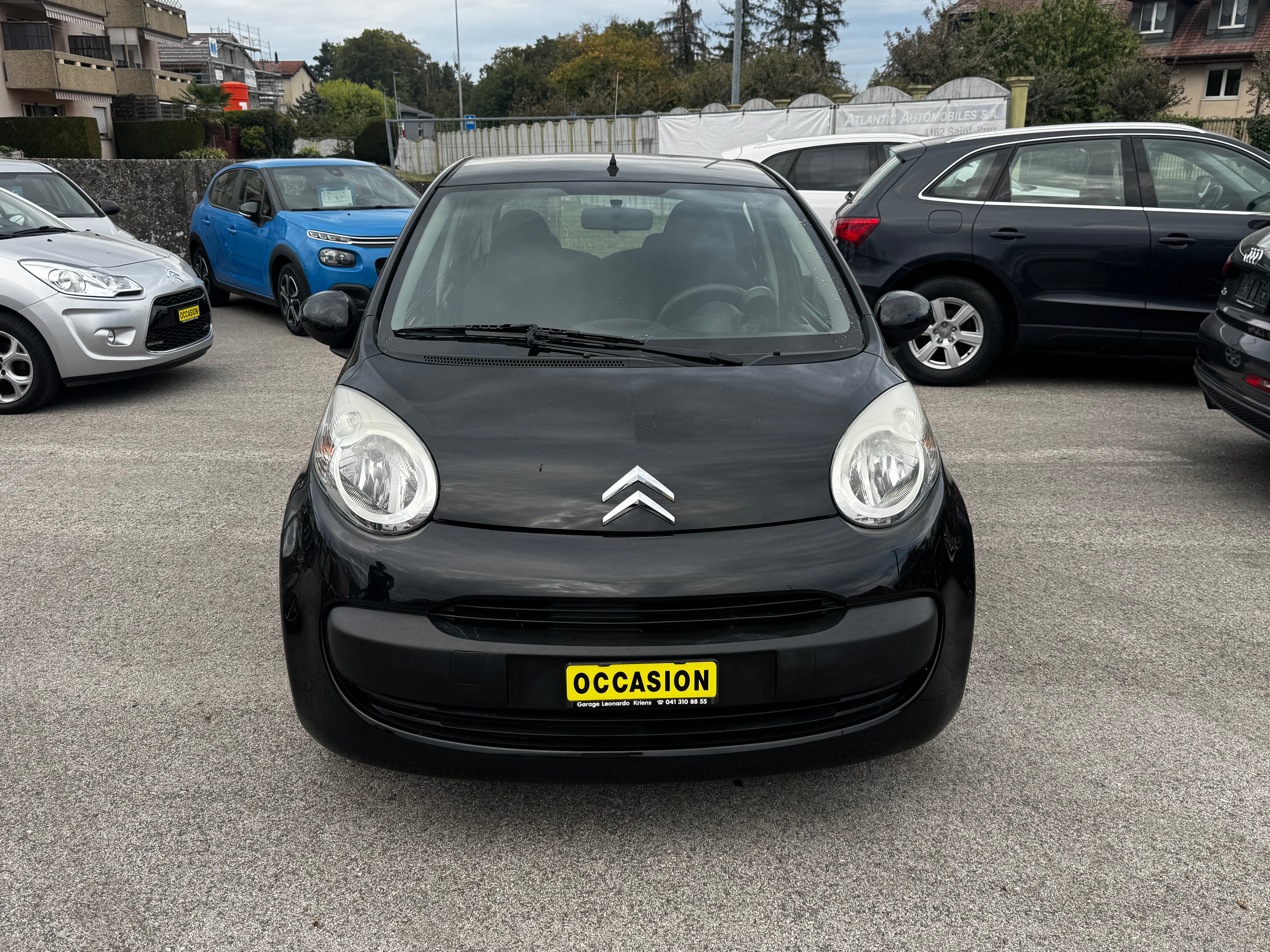 Car photo