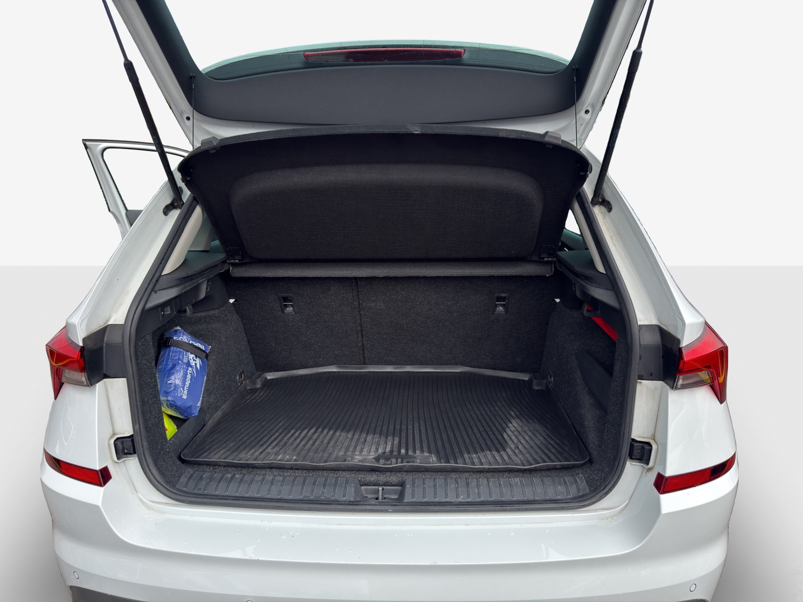SKODA Kamiq 1.0 TSI Ambition DSG-image-12