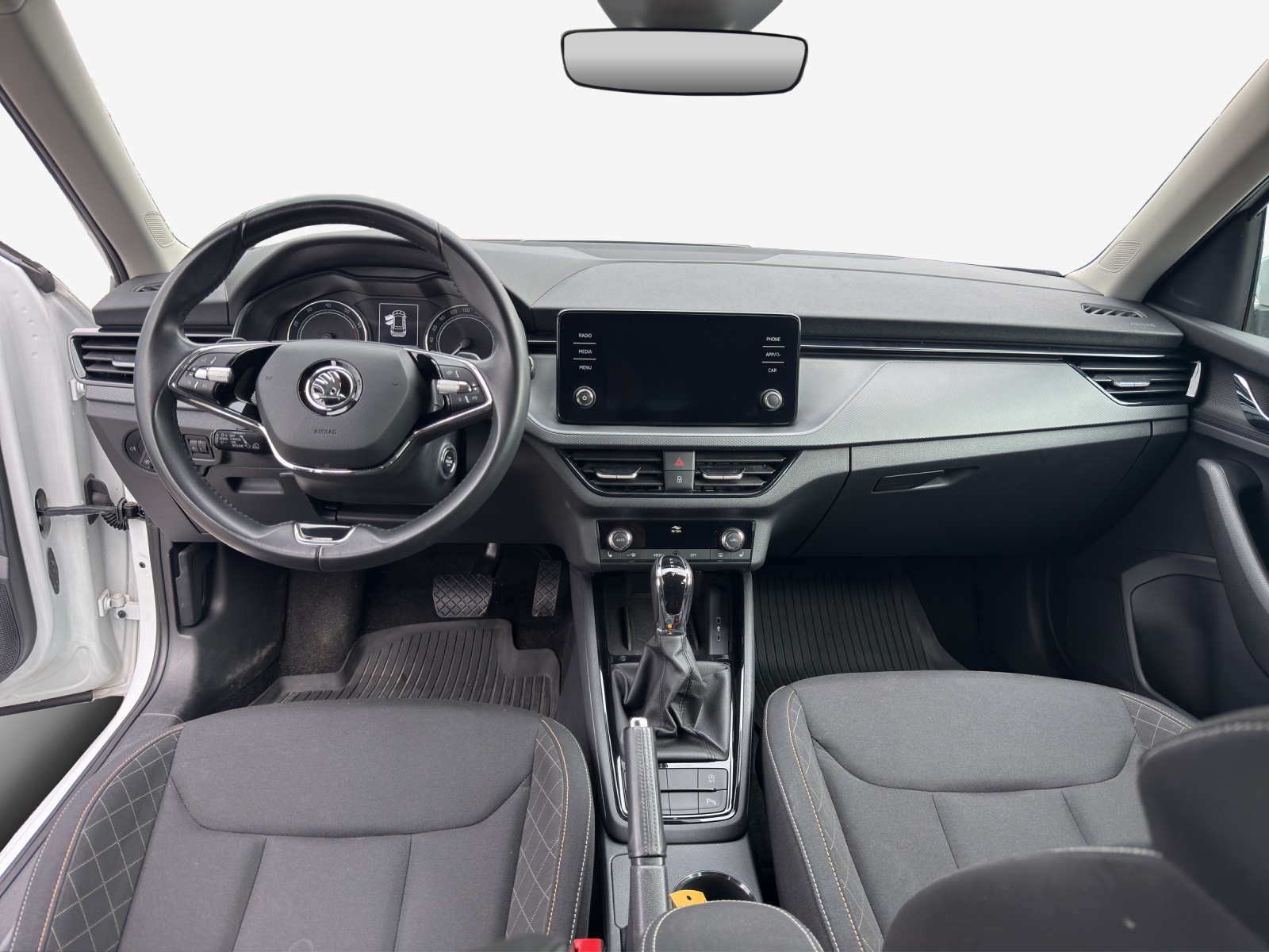 SKODA Kamiq 1.0 TSI Ambition DSG-image-8