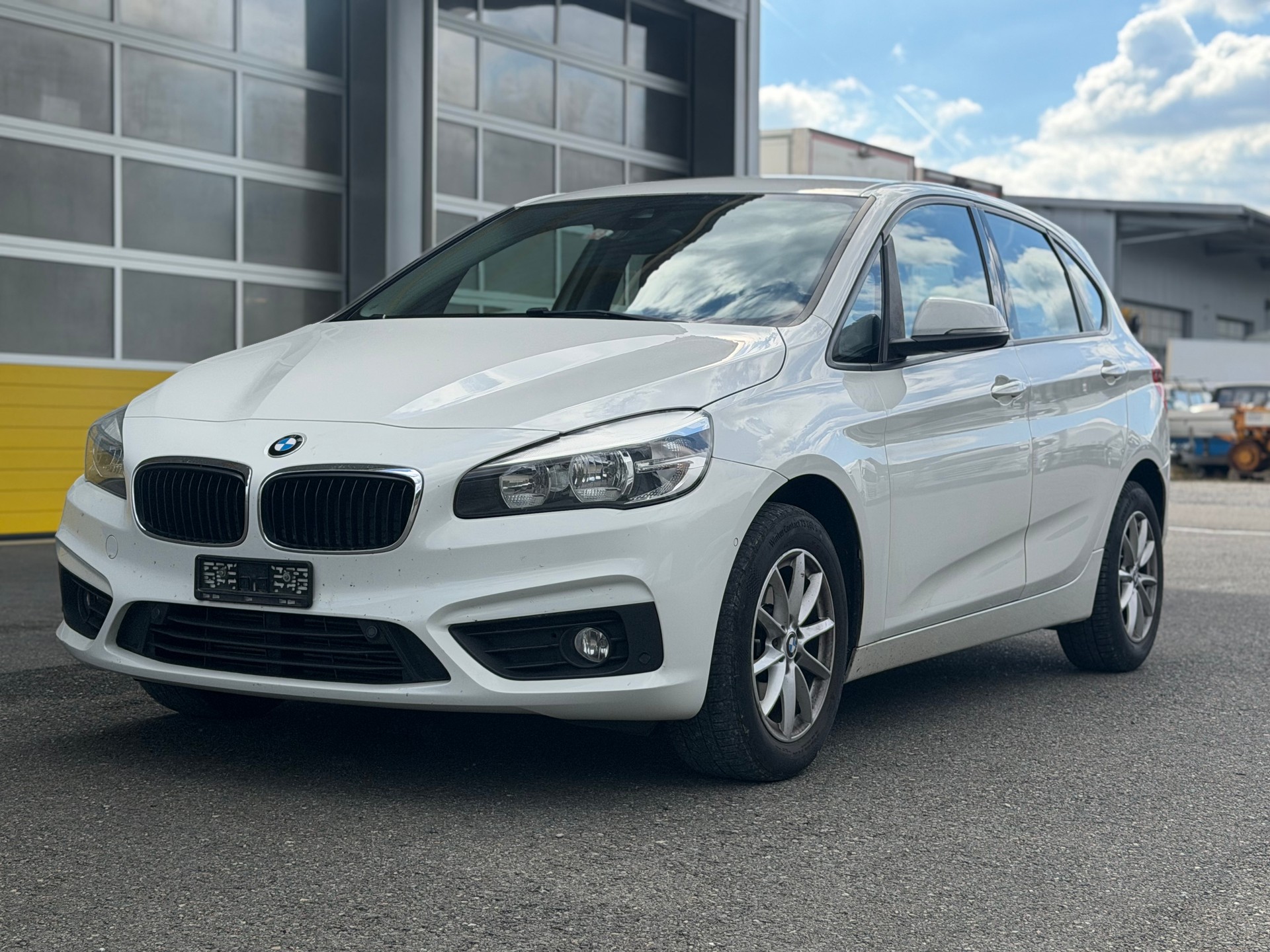 BMW 216d Active Tourer Steptronic-image-0