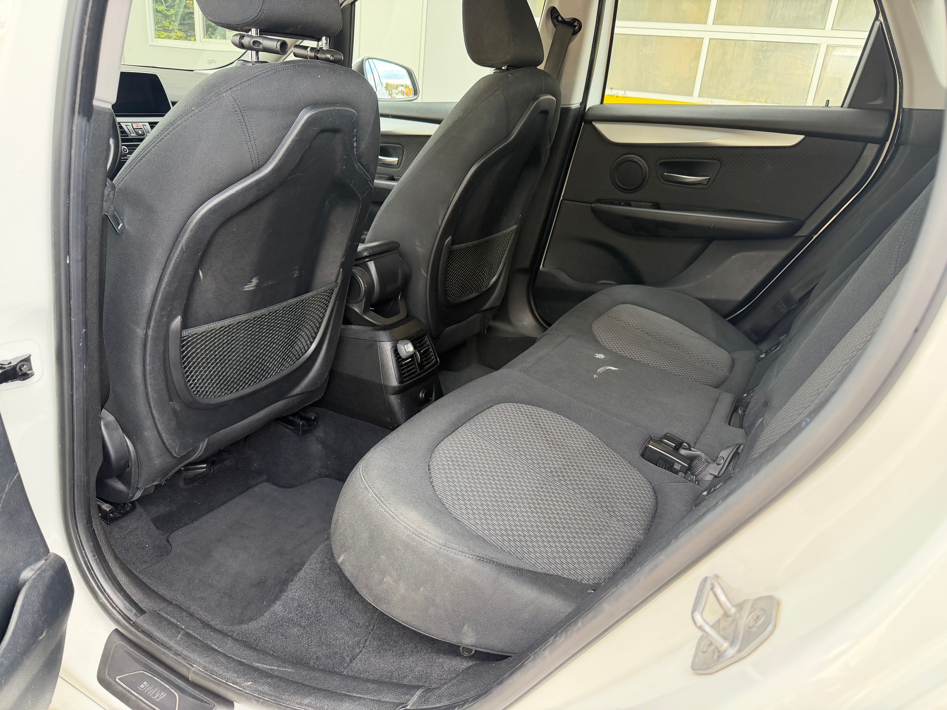 BMW 216d Active Tourer Steptronic-image-11