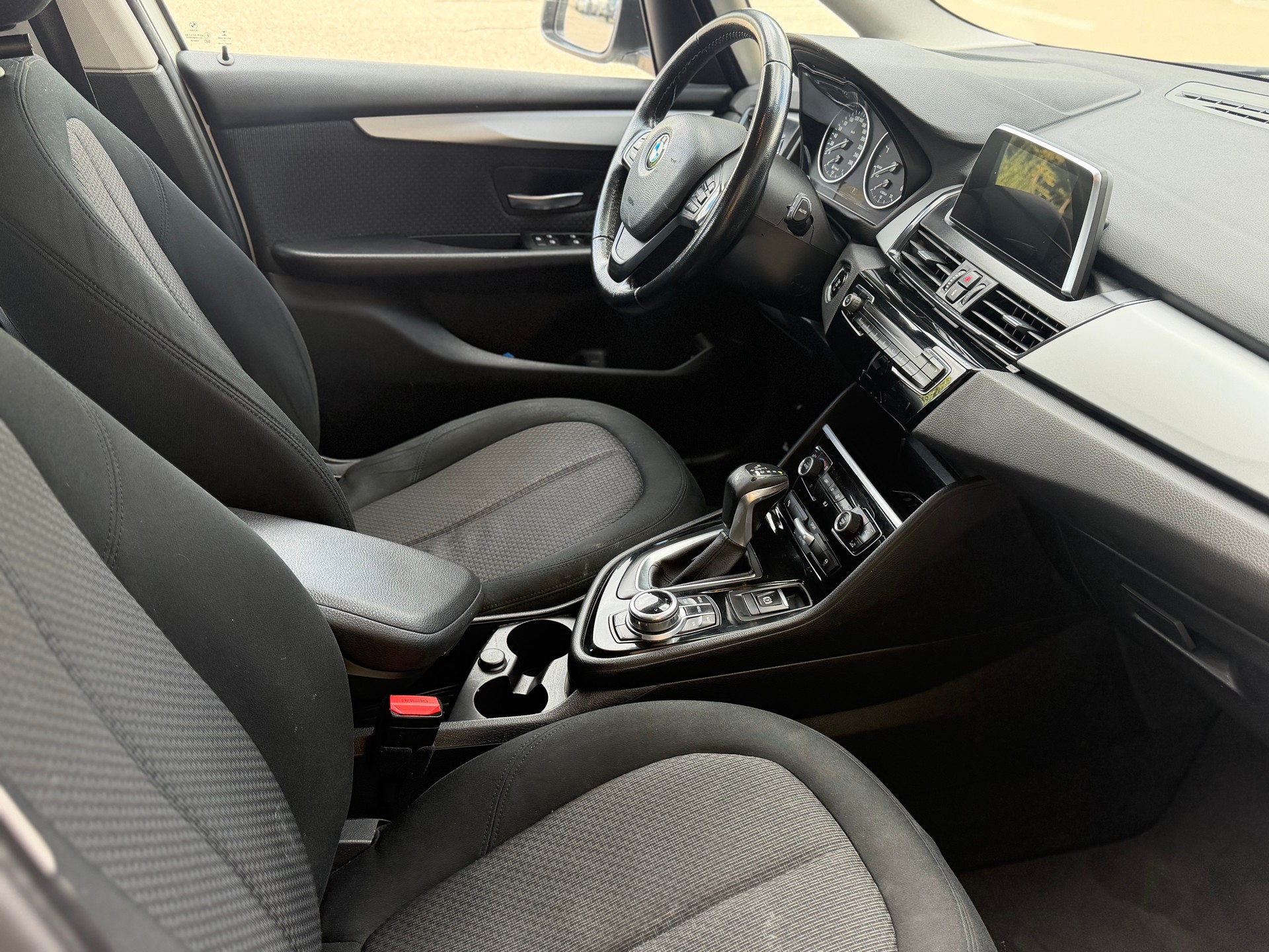 BMW 216d Active Tourer Steptronic-image-10