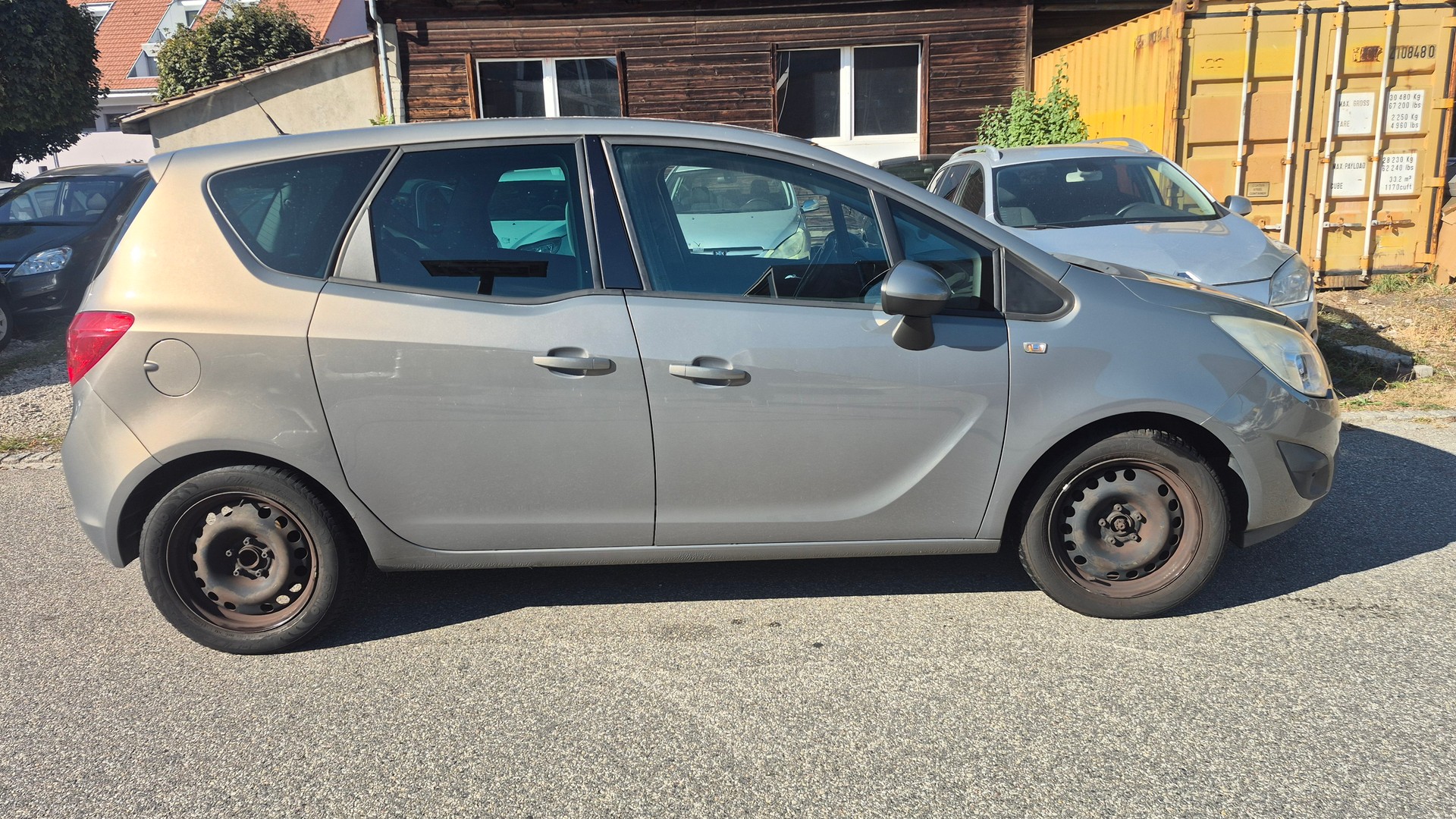 OPEL Meriva 1.4 Turbo Cosmo-image-3