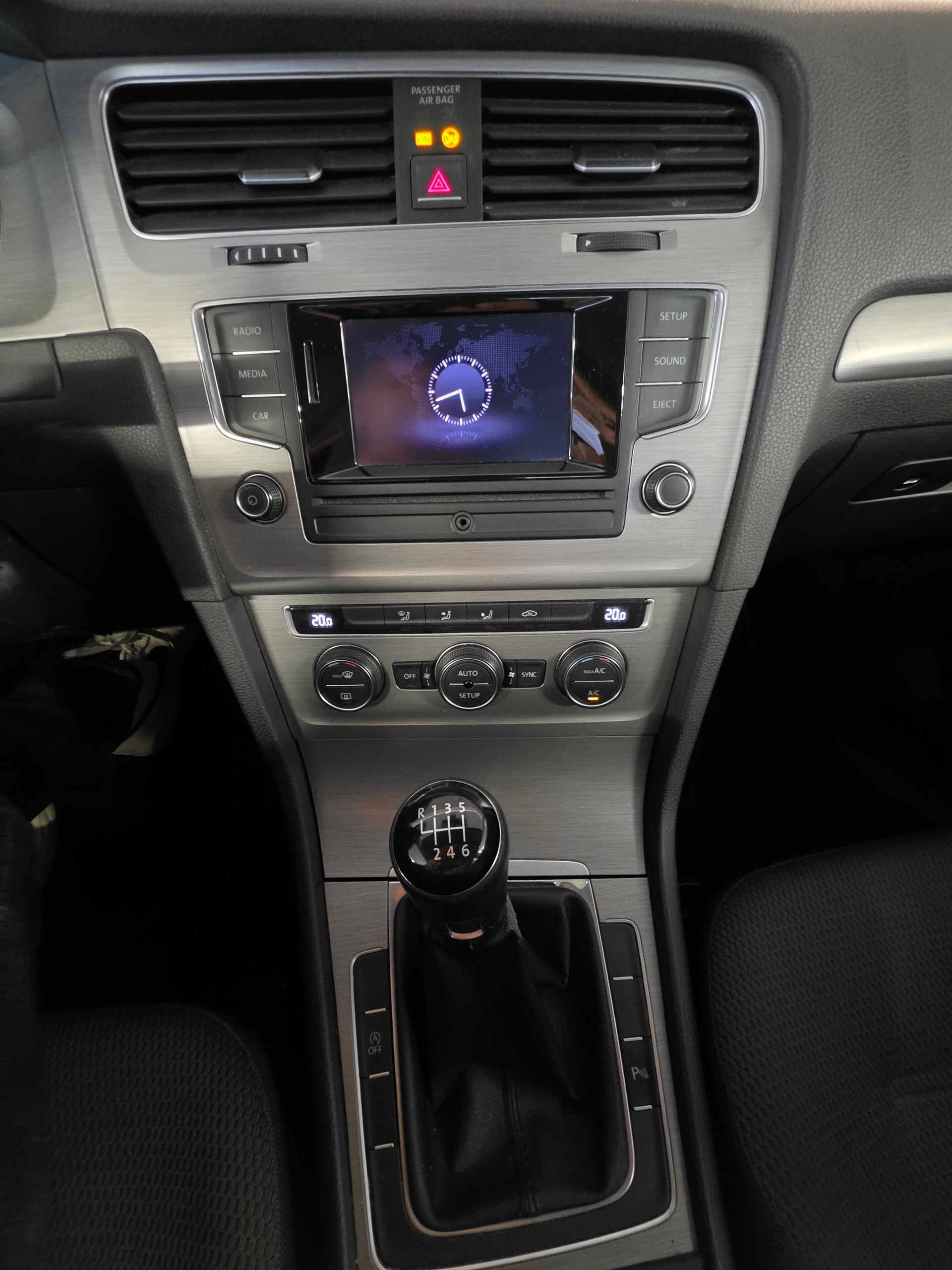 VW Golf 1.2 TSI Comfortline-image-11