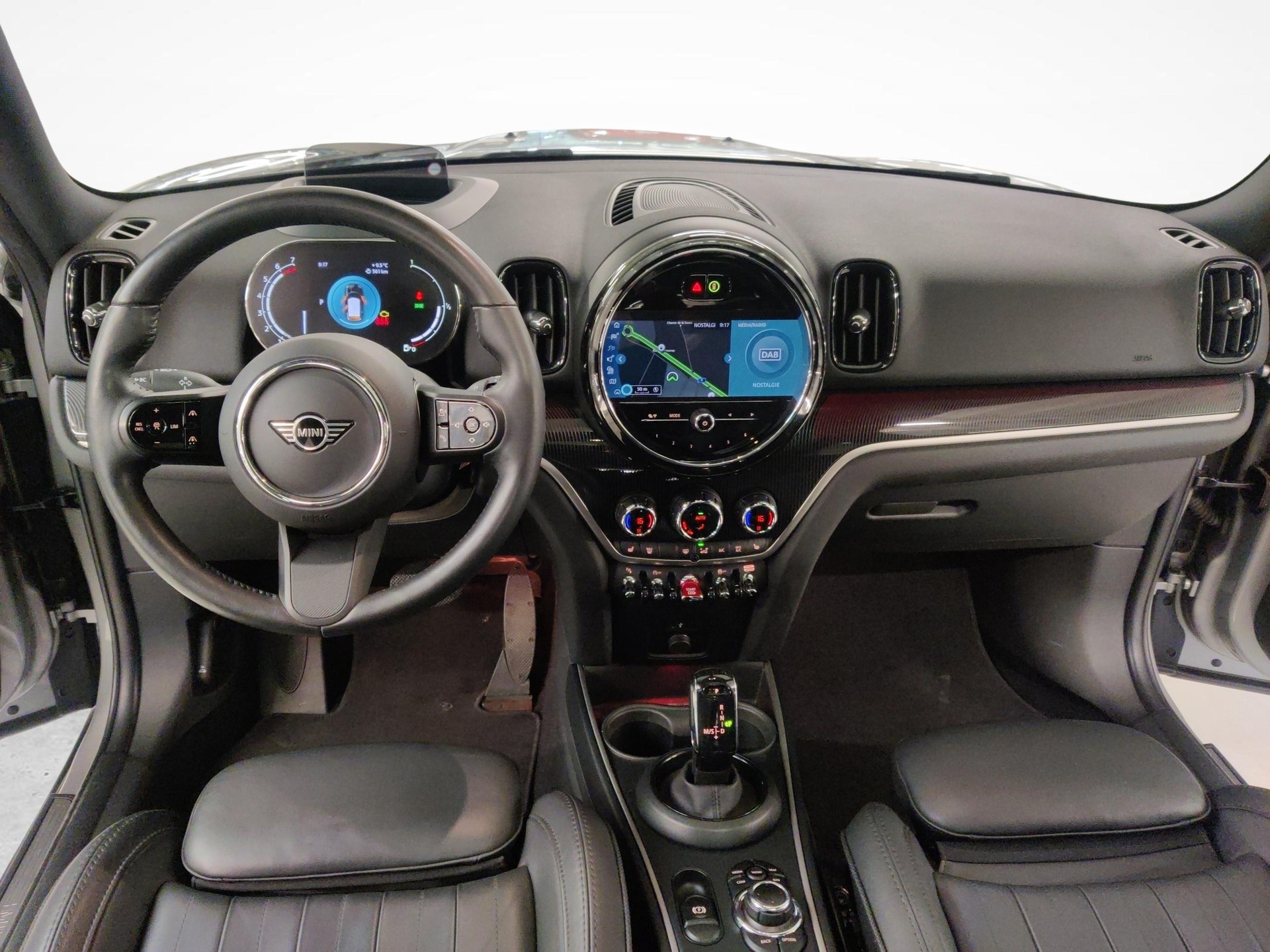 MINI Countryman F60 1.5i Cooper ALL4-image-11