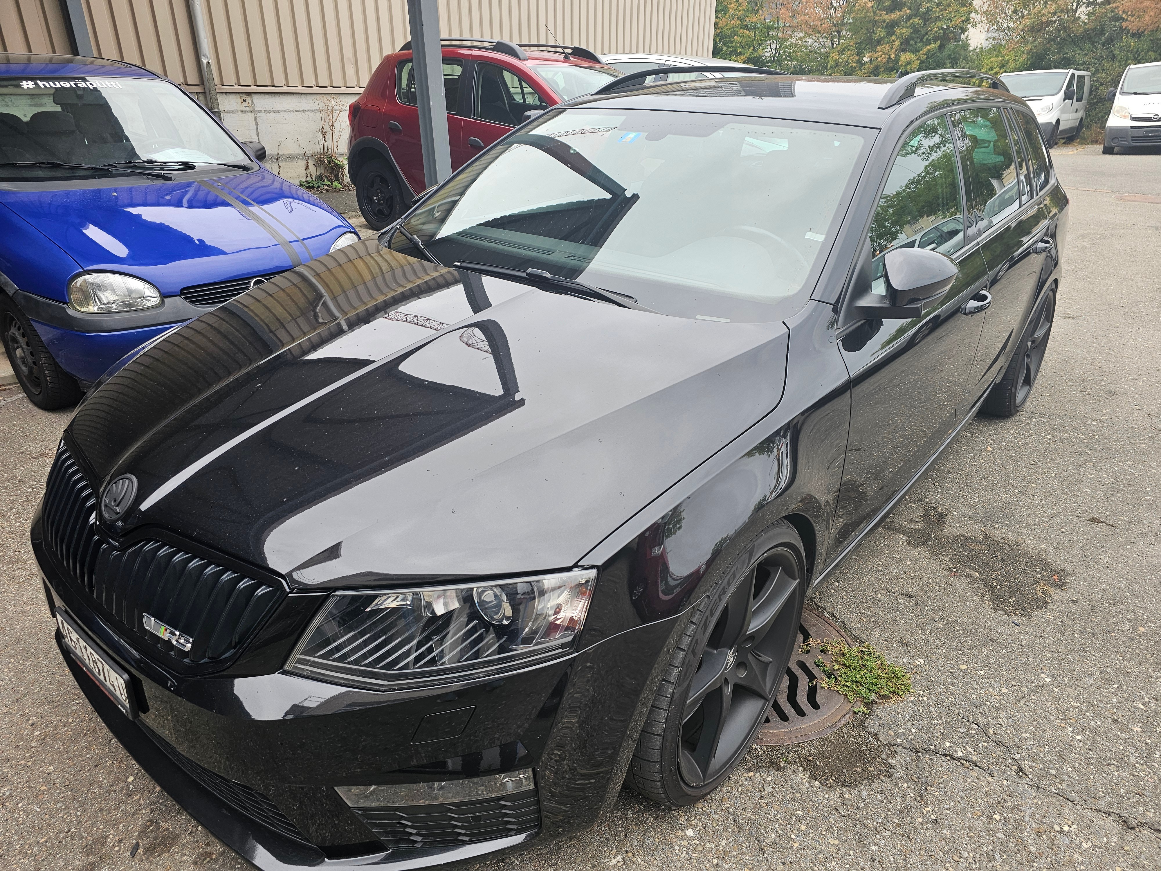 Car photo
