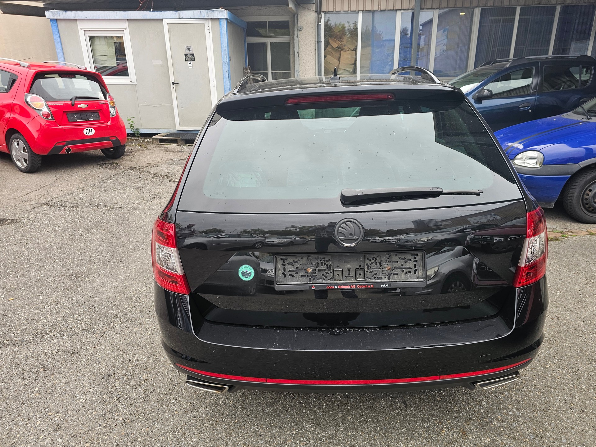 SKODA Octavia Combi 2.0 TDI RS DSG-image-5